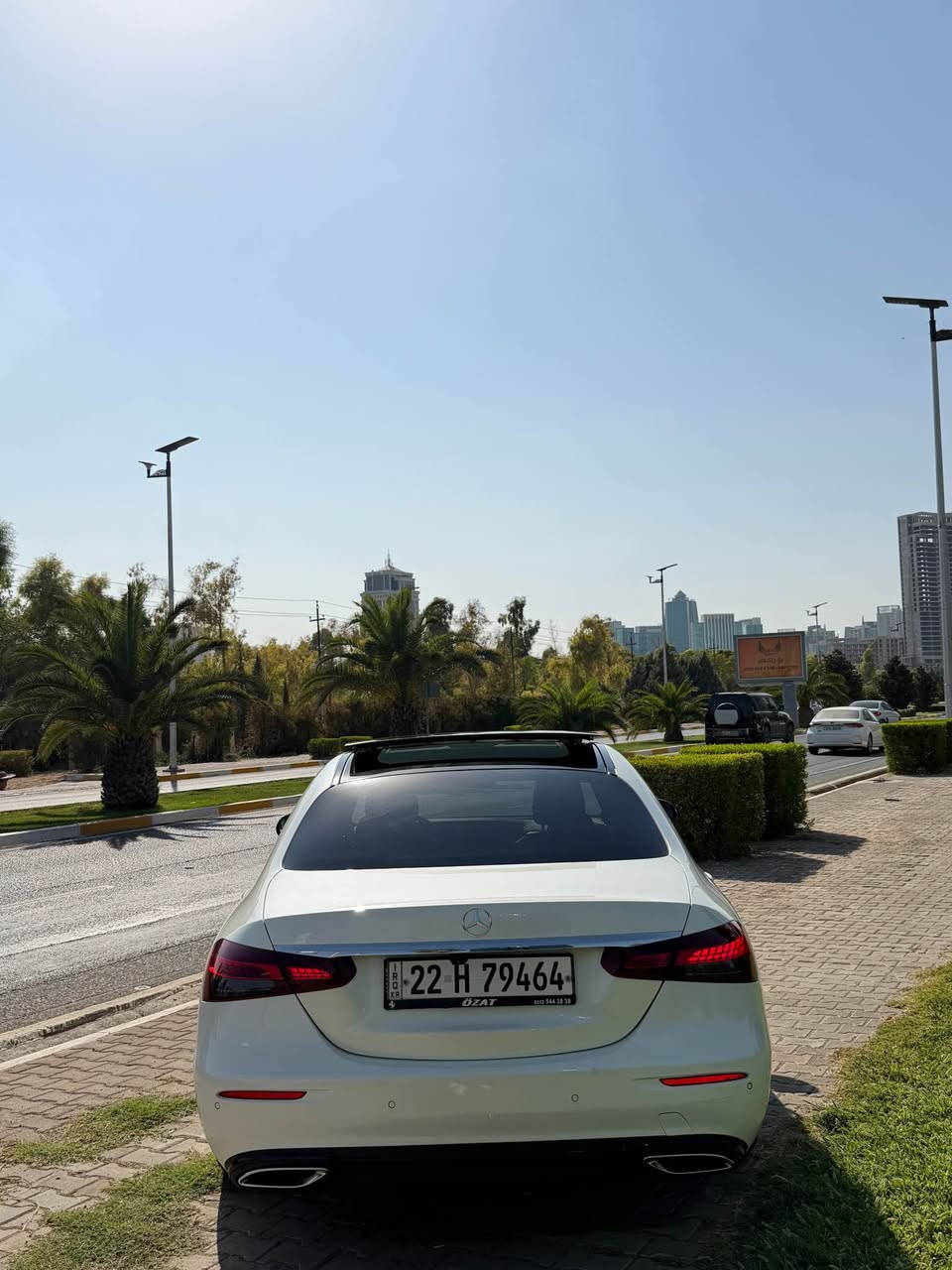 Mercedes E200 
Almani Zaman 
Be boyax 
120 hazar km royya 
Masafat full 
*********** أربيل, العراق
