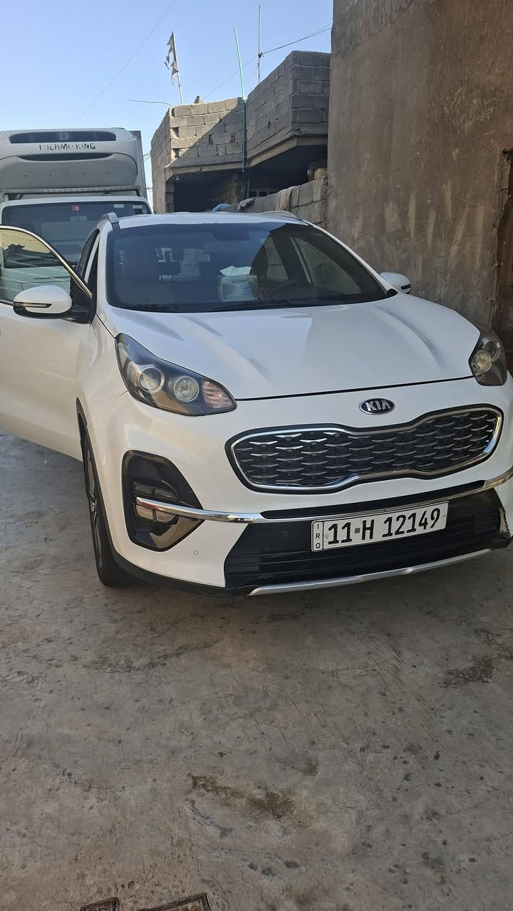 سبورتج ٢٠١٩ خليجي سياره جديده ونظيفه برغي مابيها نقص بيها دعاميه مبدله فقط وشبر بارد بمكانين  سياره دوش مكينه ٢٠٠٠ رقم بغداد  بأسمي تحويل مباشر  السعر ١٧٥ بيها مجال للاستفسار ***********
