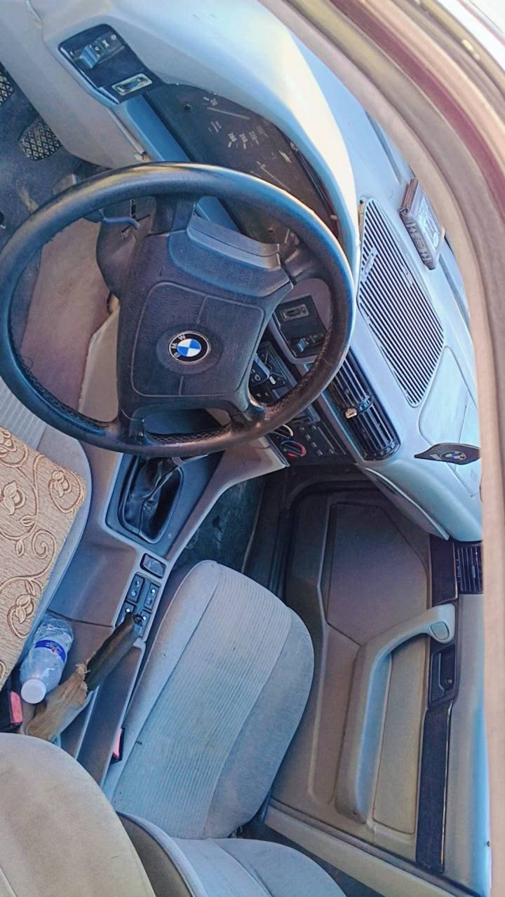 السلام عليكم للبيع Bmw لون 🍒 كرزي كير عادي موديل 91 مرشوشة جمالية رقم اربيل شرط التحويل محرك 525 اصل 
فانوس تبريد بجم عرض كل كهربائياتة شغالة اربع جامات كهرب‪ 1
‏‪***********‬‏
‏‪***********‬‏
