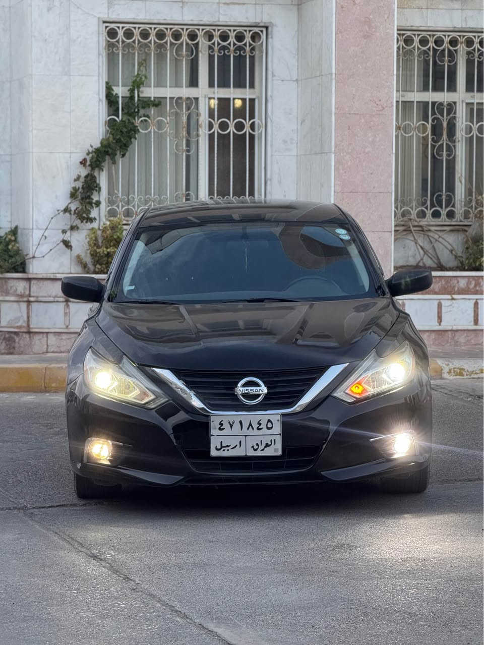 Nissan Altima 2017 ✔️
نيسان التيما ٢٠١٧

فقط بوند صبغ بدون دواخل
جملغ امامي تعديل بارد و ١٧١ كيلومتر ماشية
 بيها خمس رصعات بالقمارة و ارباك سترن طاك

كير محرك تبريد كهربائيات كلها مضبوط 💯
جاهز بدون مصرف 💯

سعر 104 ورقة و مجال
مكان عقرة "ئاكرئ"
واتس اب و كورك *********** أربيل, العراق
