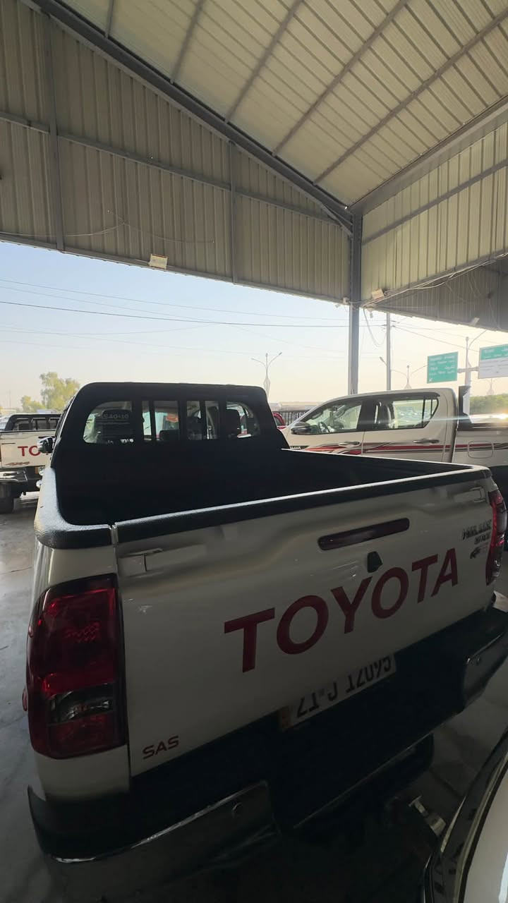 سلام عليكم اخوان للبيع بيكب تويوتا هايلوكس(مرزى)
موديل:٢٠٢٤
ممشى: 8000 KM(٨ الاف)
ضرر: بدون ضرر كفاله عامه
السياره ب وضع الشركه كل ملحقات الشركه موجوده مابي اي نقص جاهز مكمل كامل 
السعر :285$ و بي مجال
***********

