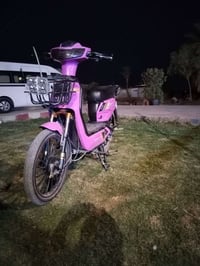 شغال • ٥ بطاريات • عيب لمبة أمامية