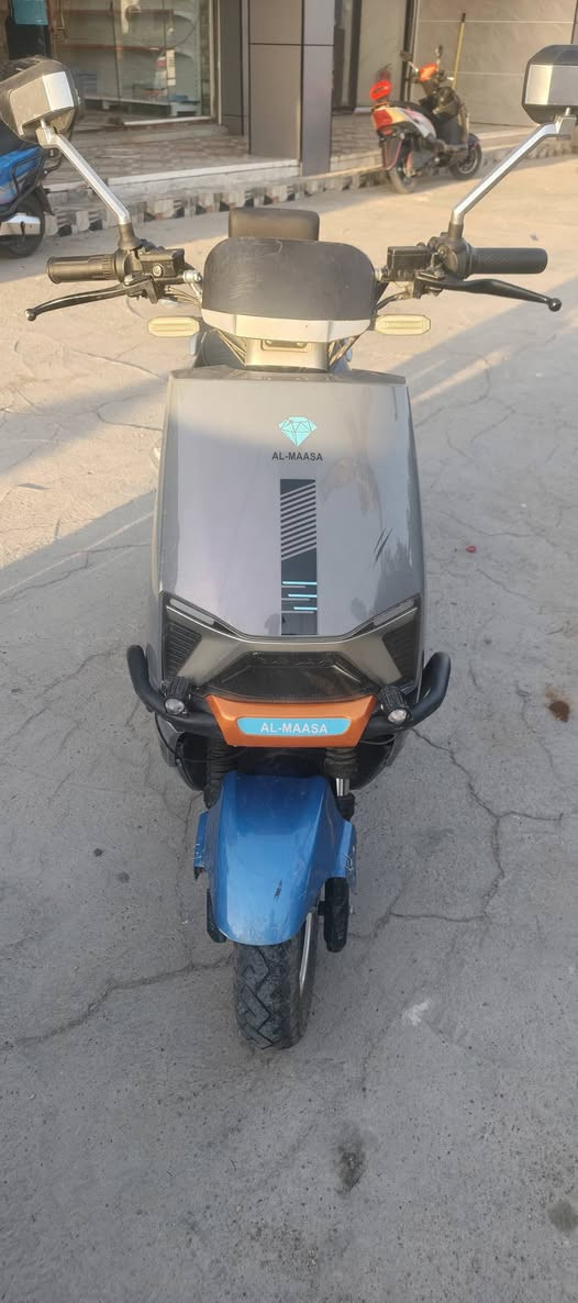 موطور ماسة للبيع   500 الف او بي مجال  بطاريات 9 او نص نظاقة الموطور واحد على واحد
رقم ***********
