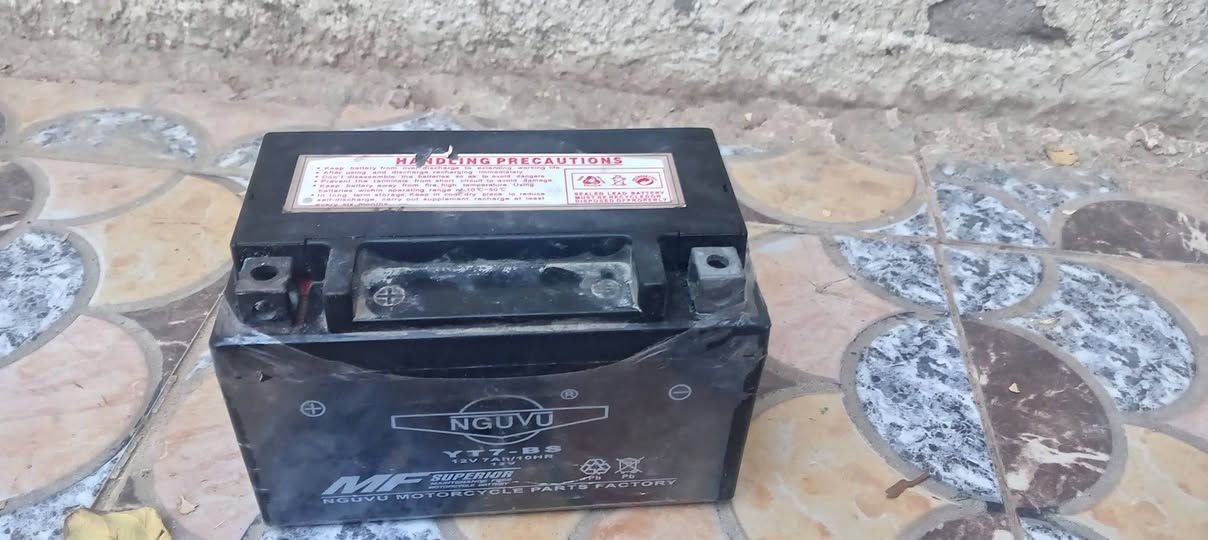 السلام عليكم باتري للبيع
واتساب ***********
