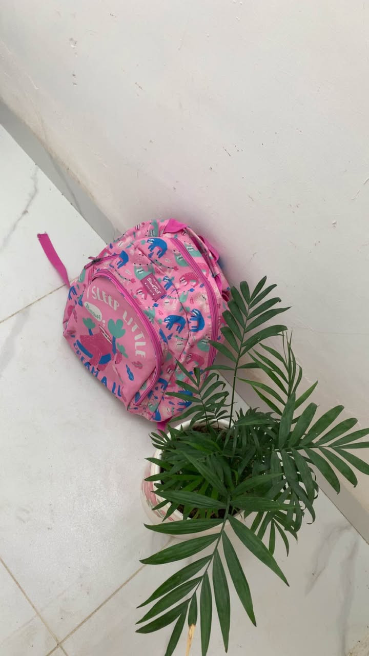 لۆک لۆک   بەدوایشتێکی باش ئەگەڕێیت و تاک بێت وەرە  ئەمە بکڕە  مارکەیە بازاڕی نیە زۆر قایمە    تایەکانی خەفیف نیە  بەقوەتە ٦ساڵی پێ بەڕێ ئەکەیت زۆر کەم بەکارهاتوە  حسابی لۆکی بۆ بکە 

هەرکەسێک ویستی پەیوەندی بکات&& *********** السليمانية, العراق
