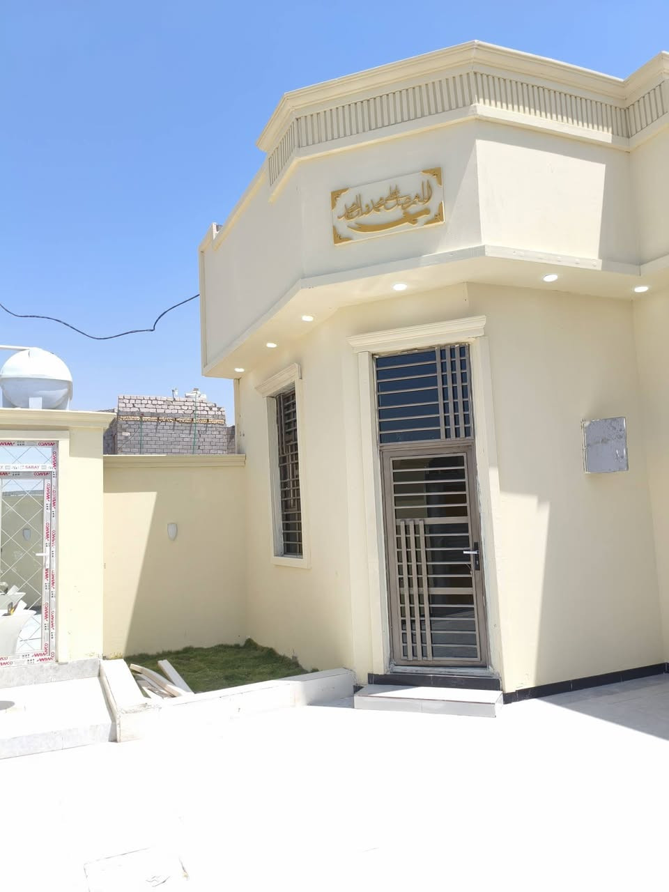 🔥 لقطة ما تتعوض 🔥
🏠 بيت يخبل - نظافة فول 💎

📍 ابو الخصيب
📐 200م - بناء بلوك بتلو جديد
🛏️ غرفتين + صالة + مطبخ + حمامين
✨ جاهز للسكن - ادخل واسكن

💰 السعر 105 مليون وبيه مجال للشراي

🙏 بيت خير وبركة على صاحبه الجديد

📞 ***********
📞 ***********
