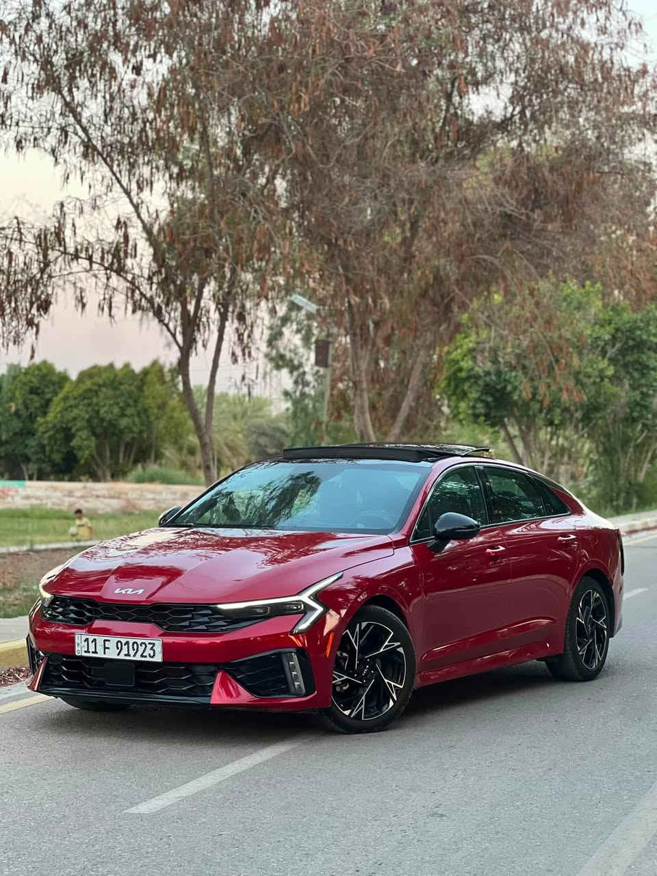 ً
سلام عليكم كيا K5 2025 GT LINE فول مواصفات مكينه 2500 ماشيه 10.000 ميل حادث بنيد وجاملغ ايسر مبدلات ومصبوغات واجة بيها من امريكا الباب الأيسر كلير فقط رقم بغداد حرّة بأسمي تحويل ثاني يوم السعر 180 وبيها مجال مكاني بابل المسيب للاستفسار اكثر الاتصال على الرقم *********** واتساب
