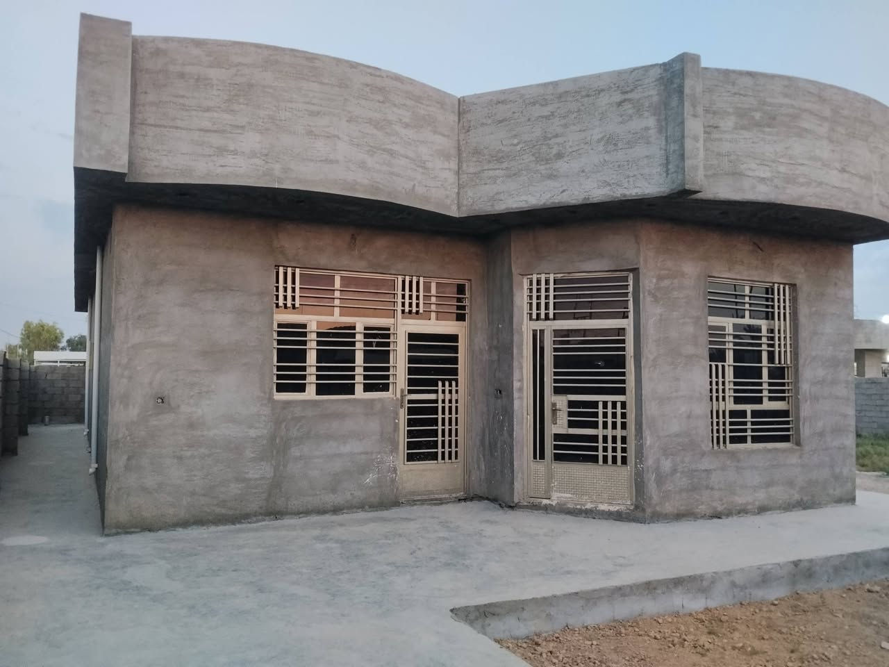 مقابل منشأة نصر • ٤٠٠م • ٢ غرف