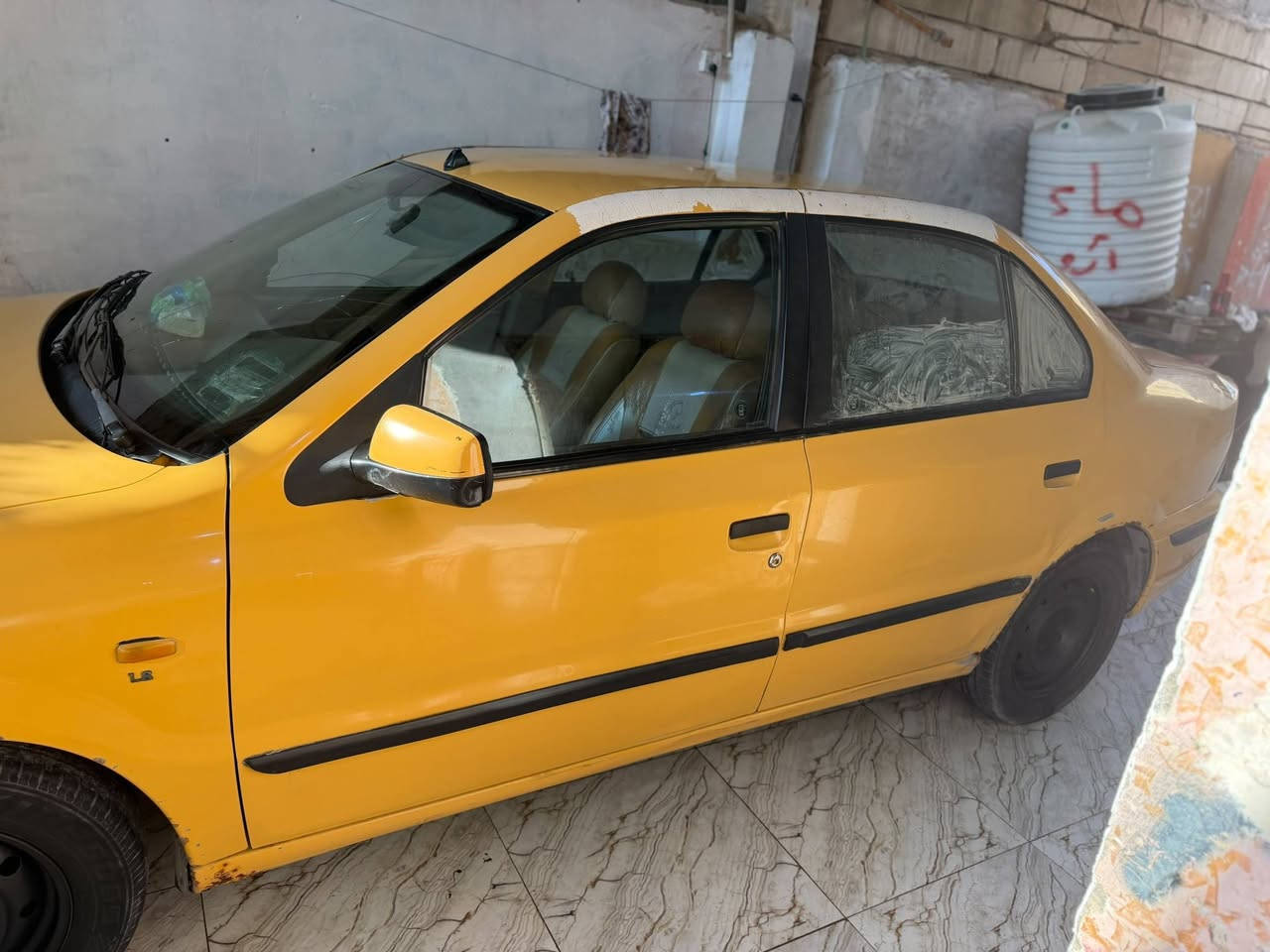 سلام عليكم سمند للبيع  السعر ٢٦ ورقه
موديل (2010) السنويه منتهيه   السياره كير ومكينه قبل شهرين شادهن  تبريد شغال محور اهواز السياره لا ضربه بيه ولا اي شي مكاني (البصره التنومه نهر حسن) رقمي للستفسار (***********)
