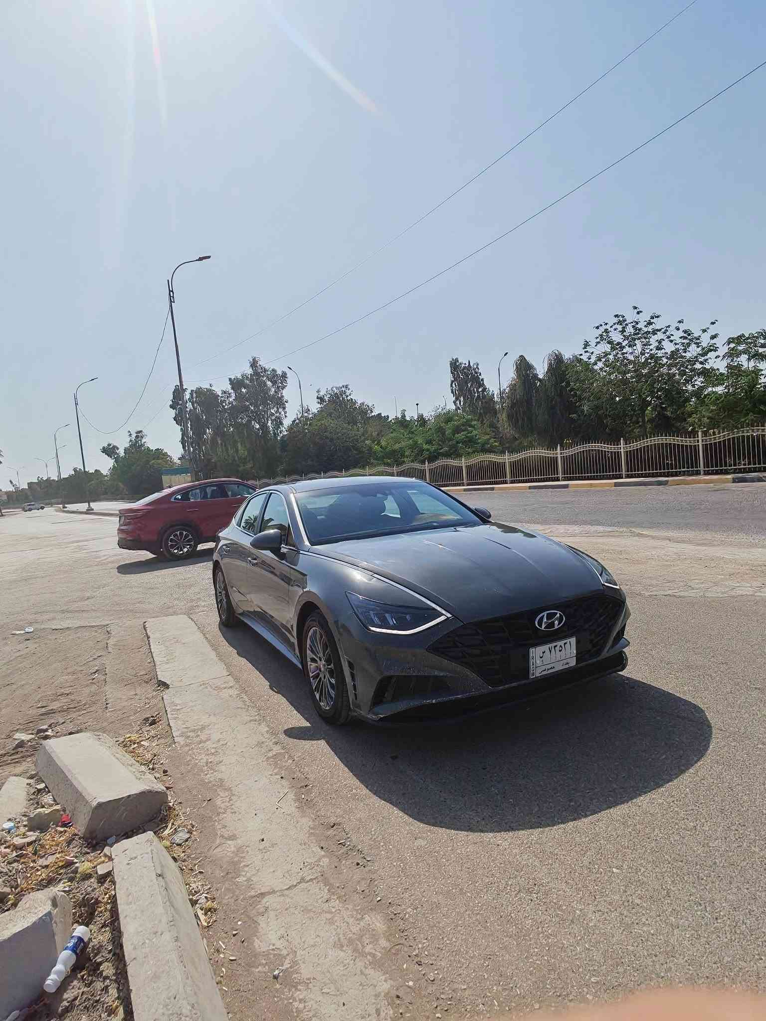 سلام عليكم   سوناتا  وارد أمريكي  موديل 2021    محرك 2500    لون سمنتي   مميز  سياره. رقم بغداد بسمي  شرط تحويل   موصفاتها معروفه  ويل كب  شاشه تحكم استيرن       ستفسار عله رقم ***********  مكاني ديالى بعقوبه   سعر 140  وبيها مجال الشراي

