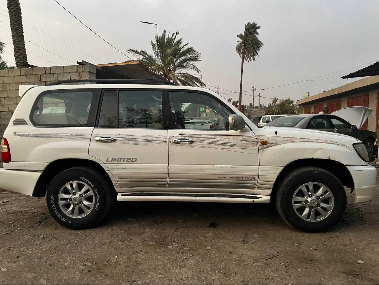 مونيكا 2003 6سلندر گير عادي رقم انبار شرط التحويل كفالة عامة من حادث صبغ تبديل فقط طخه بسيطة بخشم الچاملغ واضحة بالصورة مكينة گير بحالة جيدة تبريد بس غاز مابي اللوگير يشتغل بس شايلين الگاردن 
السعر المطلوب 110$ و بي مجال 
*********** بي واتساب بلاد رز, ديالى
