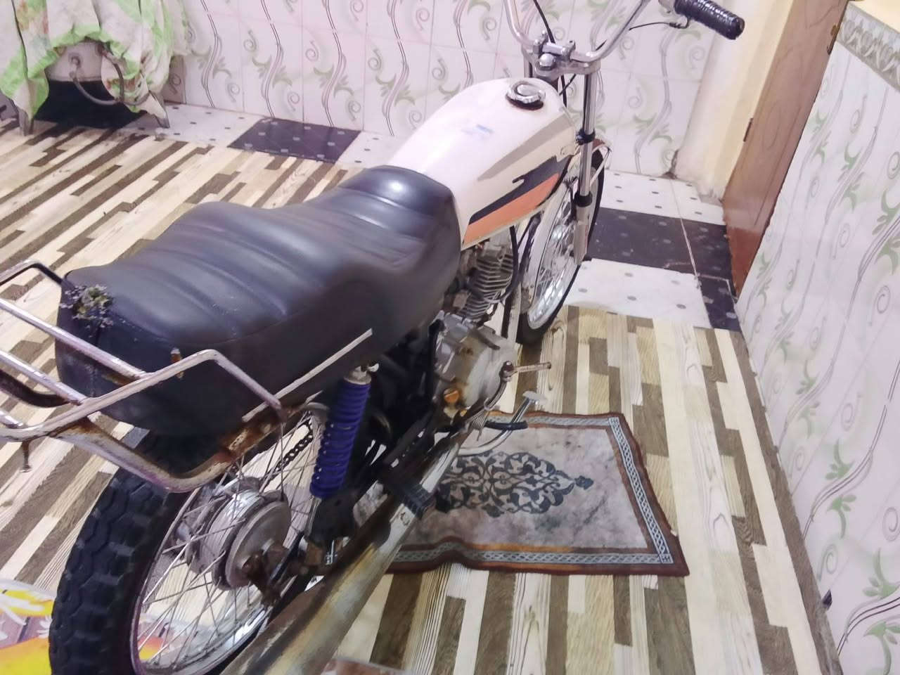 السلام عليكم دراجه ادوات مكفوله سعر 350 عنوان البصره قبله ***********
