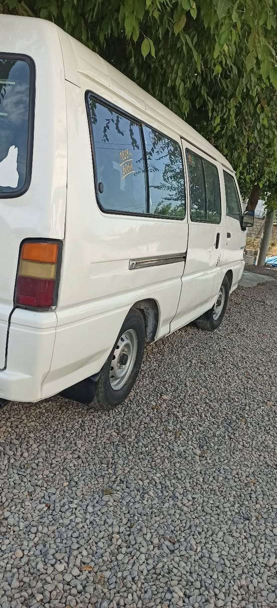 مستەر بۆشی  ٢٠٠٤ ئاڕم پلاستیک مەکینە بەخ بۆفرۆشتن. ناونیشان حاجیاوا
نرخی :  ٦٦ گەڵاو کەمێک محامەلا
ژ.م  
***********
وەتس ئەپ  تلیگرامی لەسەرە
