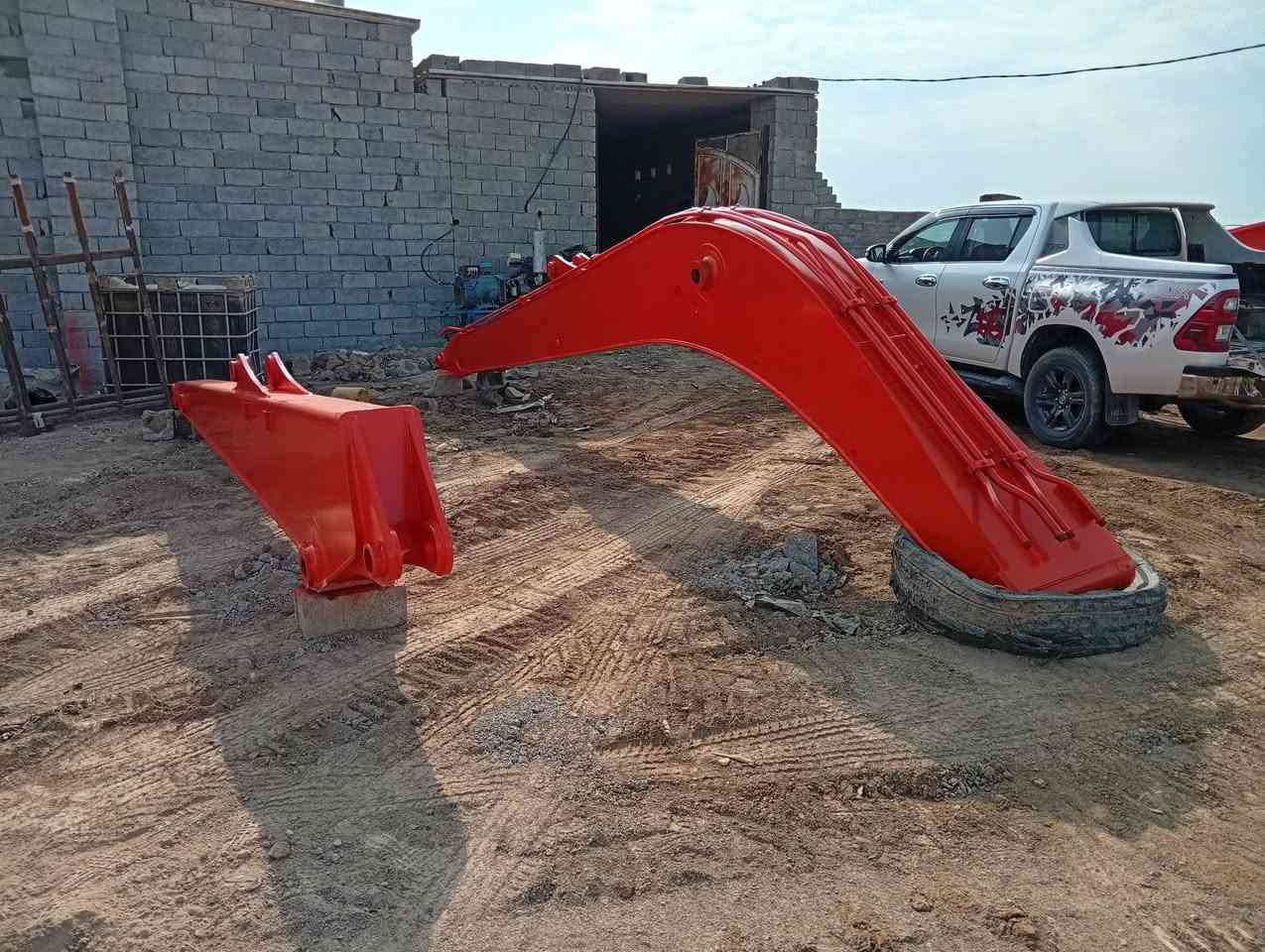 جب 12 • للبيع • للاستفسار