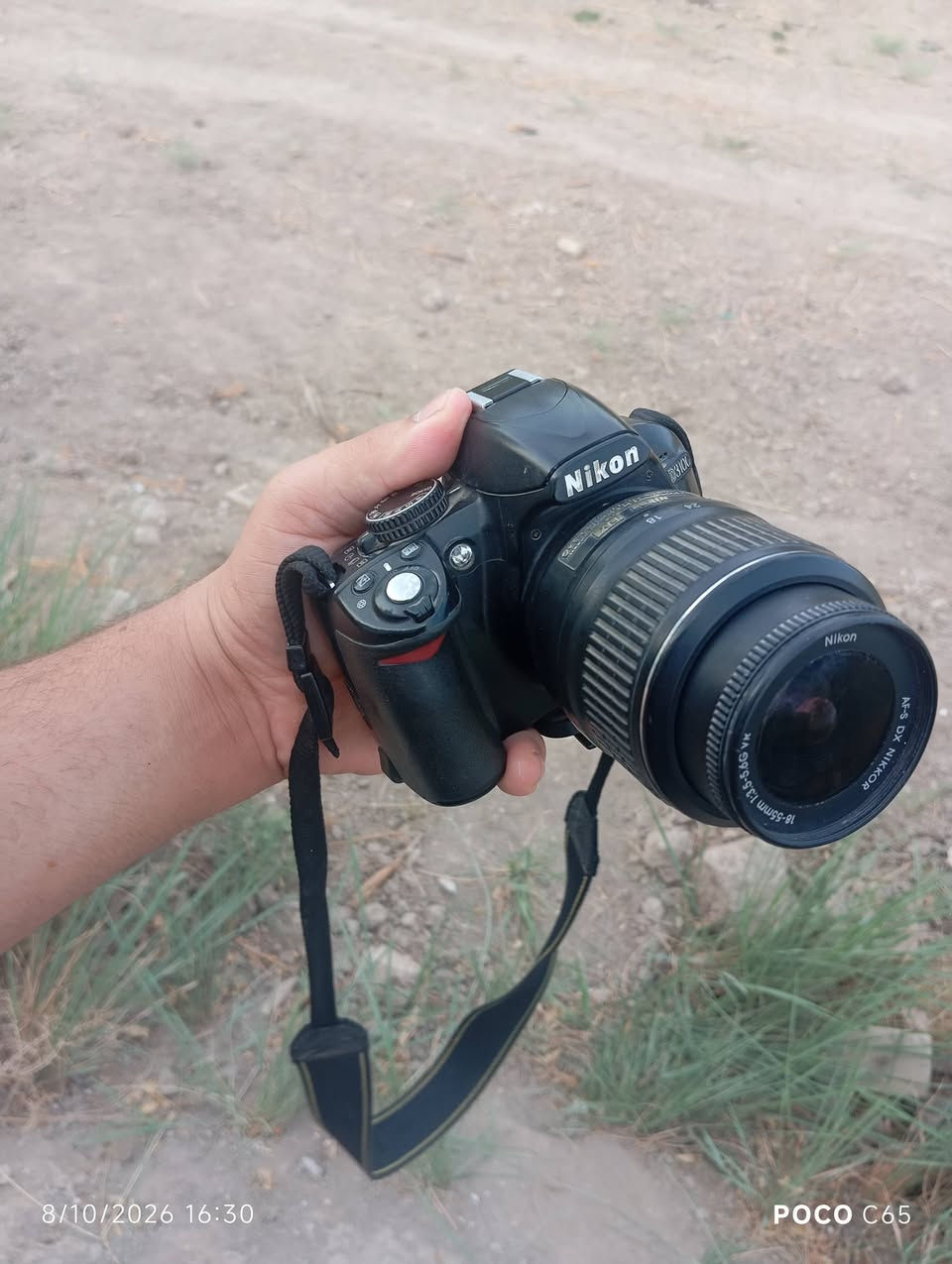 Nikon D3100 • عدسة 18-55 VR • نظيفة
