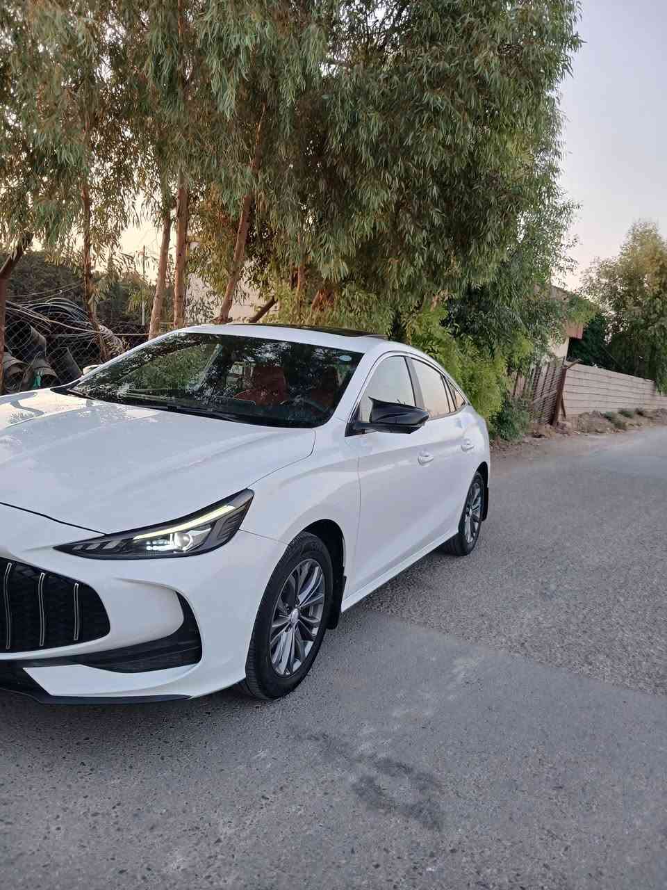 MG GT مۆدیل 2025 بیلاد ناوو سووری کووشن کارە با 25 هە زار ڕۆشتوە بە رمە جە ی دیلکۆش کراوە ساعری 117 معامە لە یە کە م ***********
