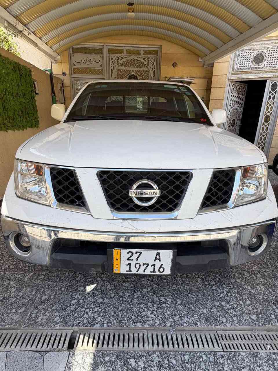 السلام عليكم 

نيفاره خليجي 2013 اوتماتيك مكفوله ضربه وصبغ وبارد جاهزه وجديده تخم تاير جديد تبريد ما بيه نقص محرك مفتوح رقم ذيقار الدولي باسمي تحويل سنويه ولوحات جدد هزه جديده عنوان السياره البصره ابي الخصيب سعرها 102

*********** ابو الخصيب, البصرة
