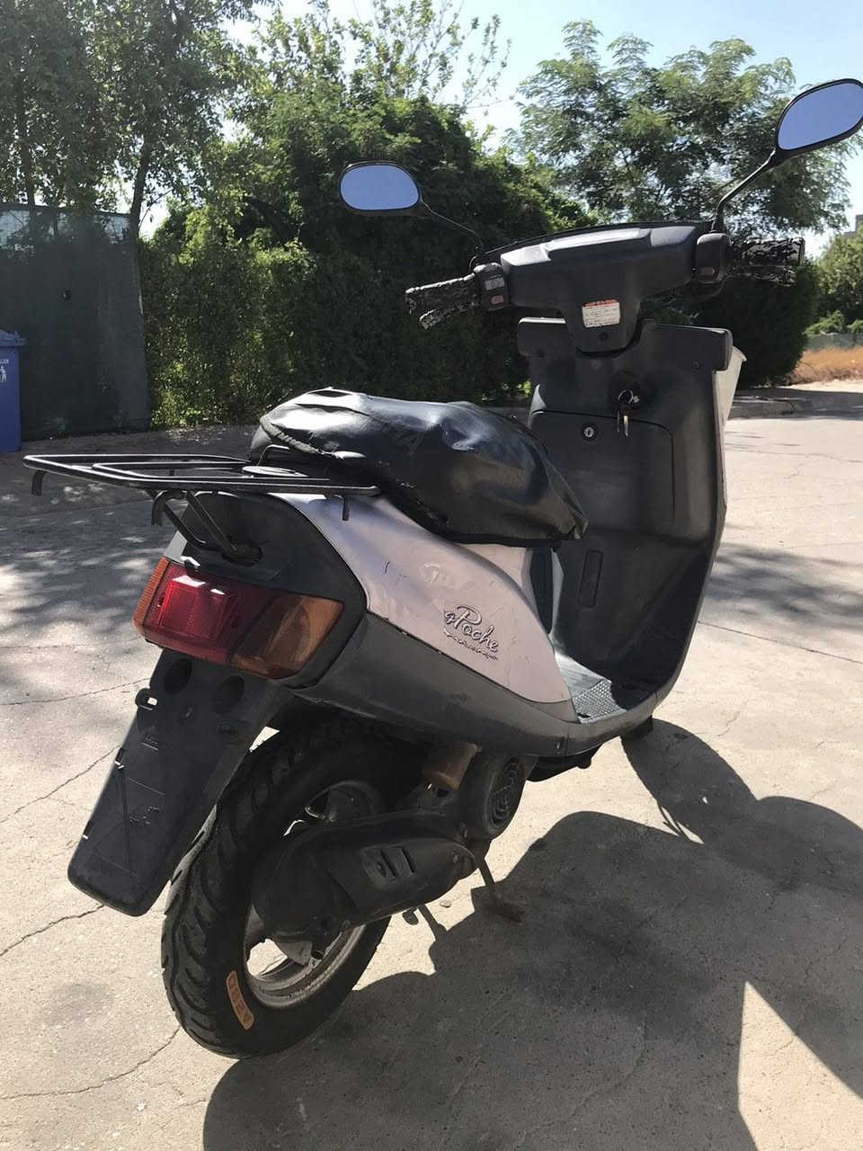 ياماها للبيع 
كلا بلادي
دراجه نضيفه برغي ممفتوح بيه
سعر 350 وبي مجال 
***********
