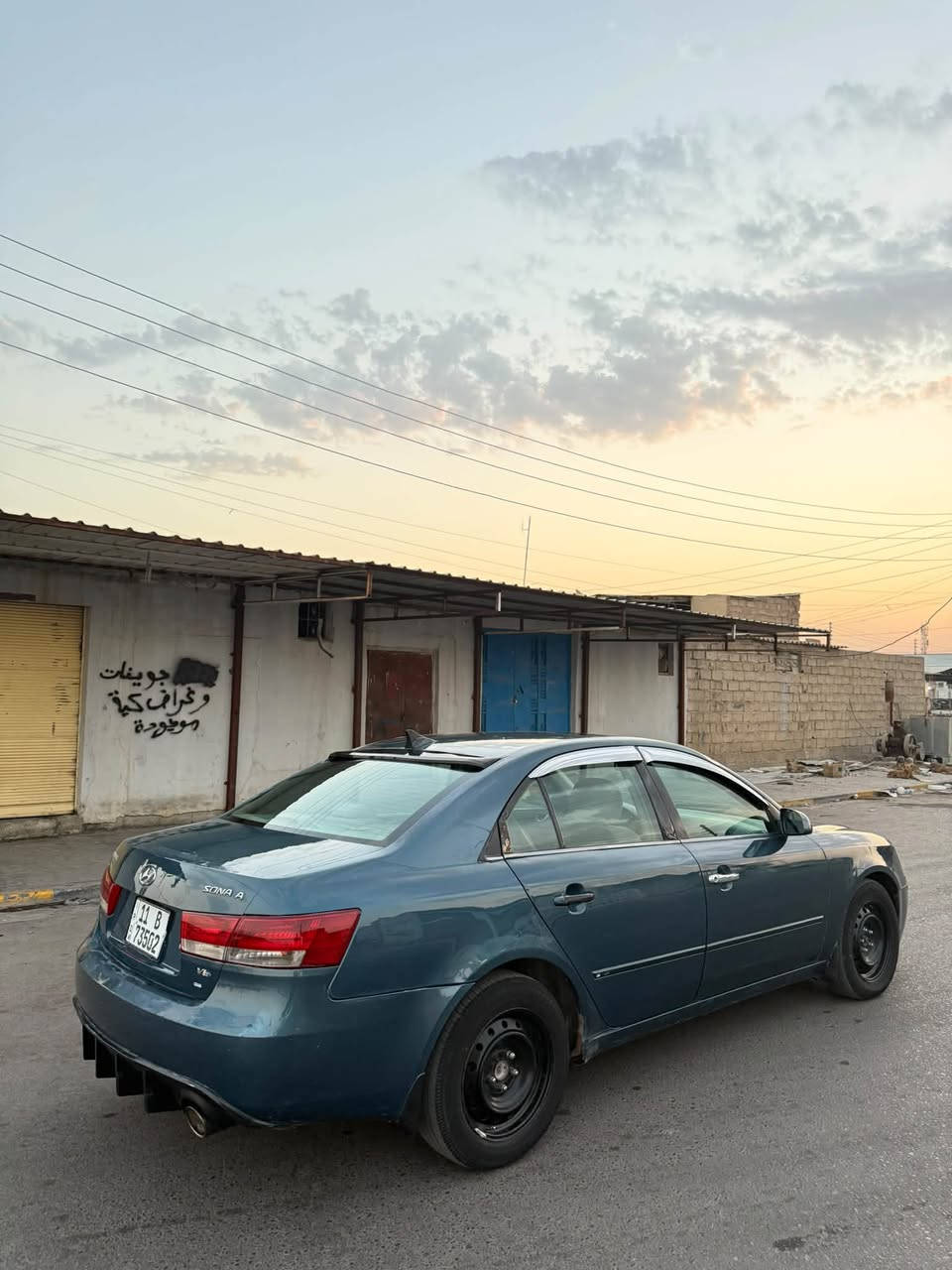 السلام عليكم للبيع فقط بدون مراوس 
هونداي سوناتا 2007 محدثه 2010  وارد أمريكي فول مواصفات  رقم بغداد دولي سنويه و هزه و ارقام كله جديد شرط تحويل ثاني يوم محرك V6 حجم 3300 محرك كير خير من الله  السياره حيل ناعمه تخم تاير جديد صدر خلفي و امامي جديد باتري جديد تبريد ثلج تدفئه نار السياره بيهاا رشات بالحزام فقط اثر جراد فقط اني ابيع احزام شرط بدون قطرة دواخل  السياره جديده و مال جناي شرط ترايهاا زيرو وين ما يعجبك اطلع بيهاا 
المكان صلاح الدين 
السعر 75 وبيهاا مجال للطيبين  و اعتذر عن الاقساط و الوعده و اللي يحب تفاصيل اكثر الاتصال على الرقم 
***********
***********
