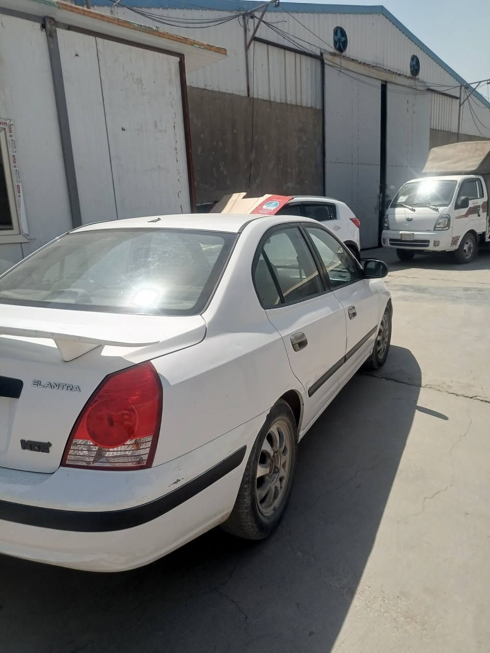 السلام عليكم
النترا 2006 خليجي بدون صبغ فقط تكحيل نقاط
السعر 62 جاملغ امامي مبدل فقط 
***********
***********

ملاحضة لا تسالني عن شي تجي تشوف بعينك احسن الحجي مو مثل الشوف
