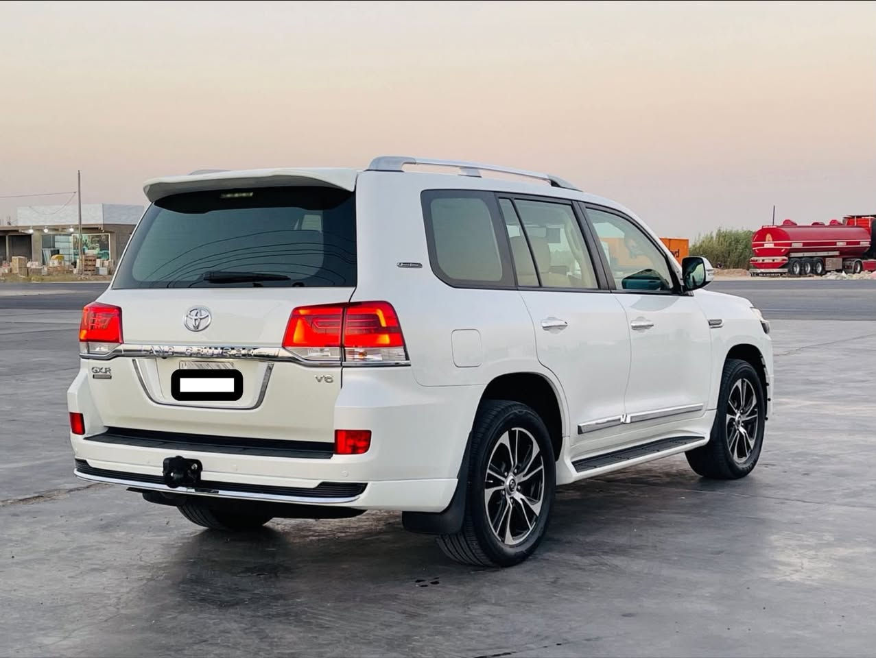 لاندكروز موديل 21 شركات رقم بغداد باسمي ماشيه 66 مكفوله عدا بارد بصيط السعر 455 وبيها مجال بصيط حك الجيه مكاني بغداد ***********
