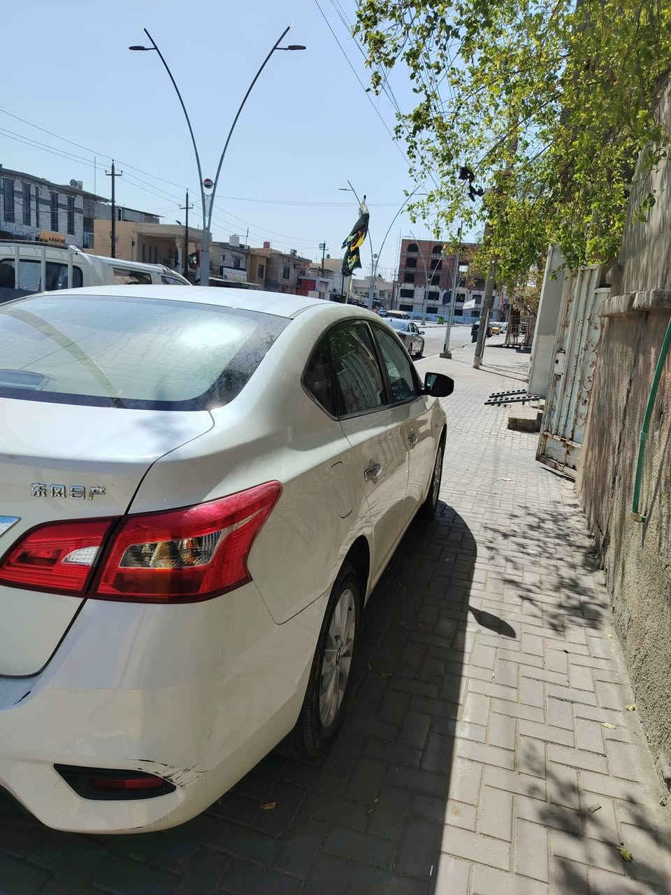 نيسان سنتره موديل 2025 سياره جاملق الكدام اليمنه بي بيديار والجاملق اليسره بعده ما مصلح ورصعتين بجاملق الخلفي سياره ماشيه 46ك م ساره بسم شركه لؤلؤه الاعتماد سياره مكانها بصره القبله رايدها ب123وبيها مجال قليل ***********
