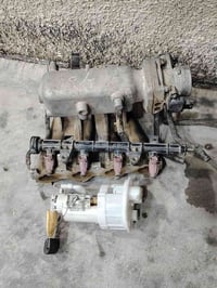 غراض اكسنت للبيع كلة اصلي وعلى الفحص قاعده جديدة اصليه ممستخدمه ابد ود...