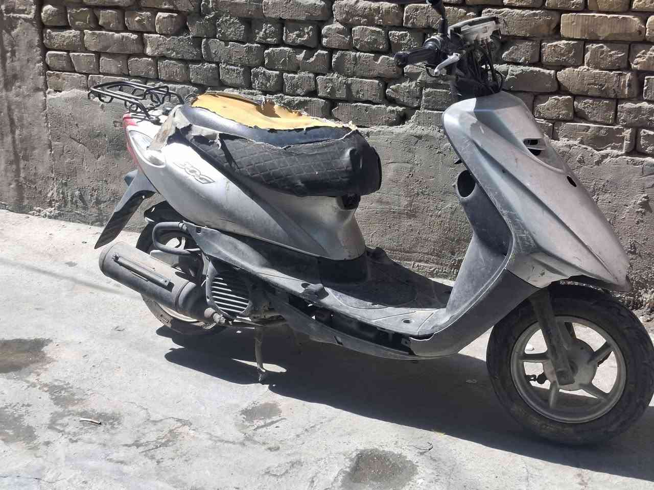 دراجه للبيع يامها  ولفات
السعر ١٥٠ 
الاستفسار ***********
