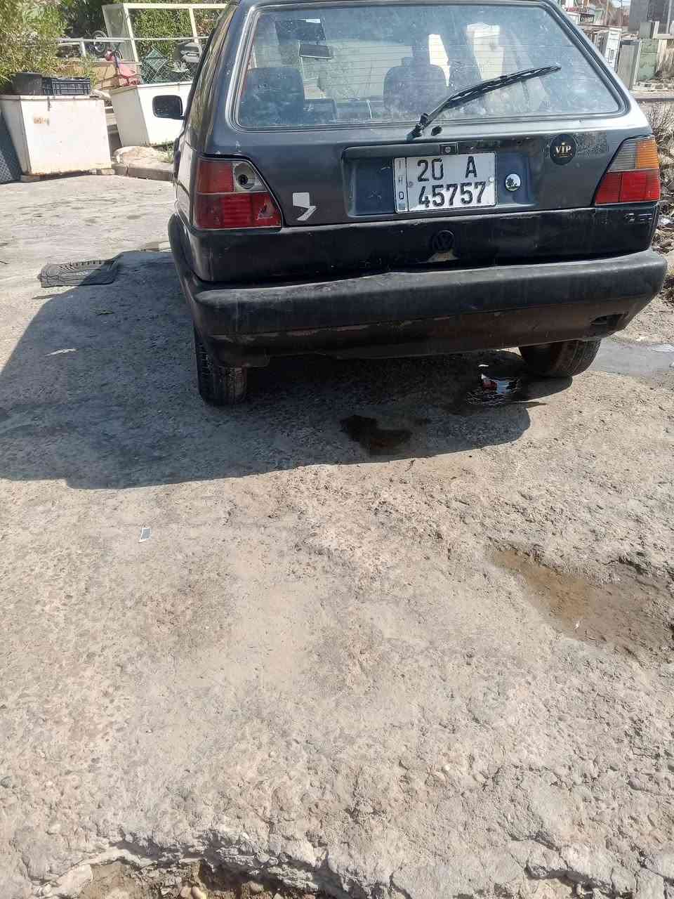 سياره كولف للبيع موديل 91 رقم انكليزي مكينه 1800 كير  ومكينه خير من الله سعر 13 ورقه  مكاني بعقوبه *********** سنويه 28
