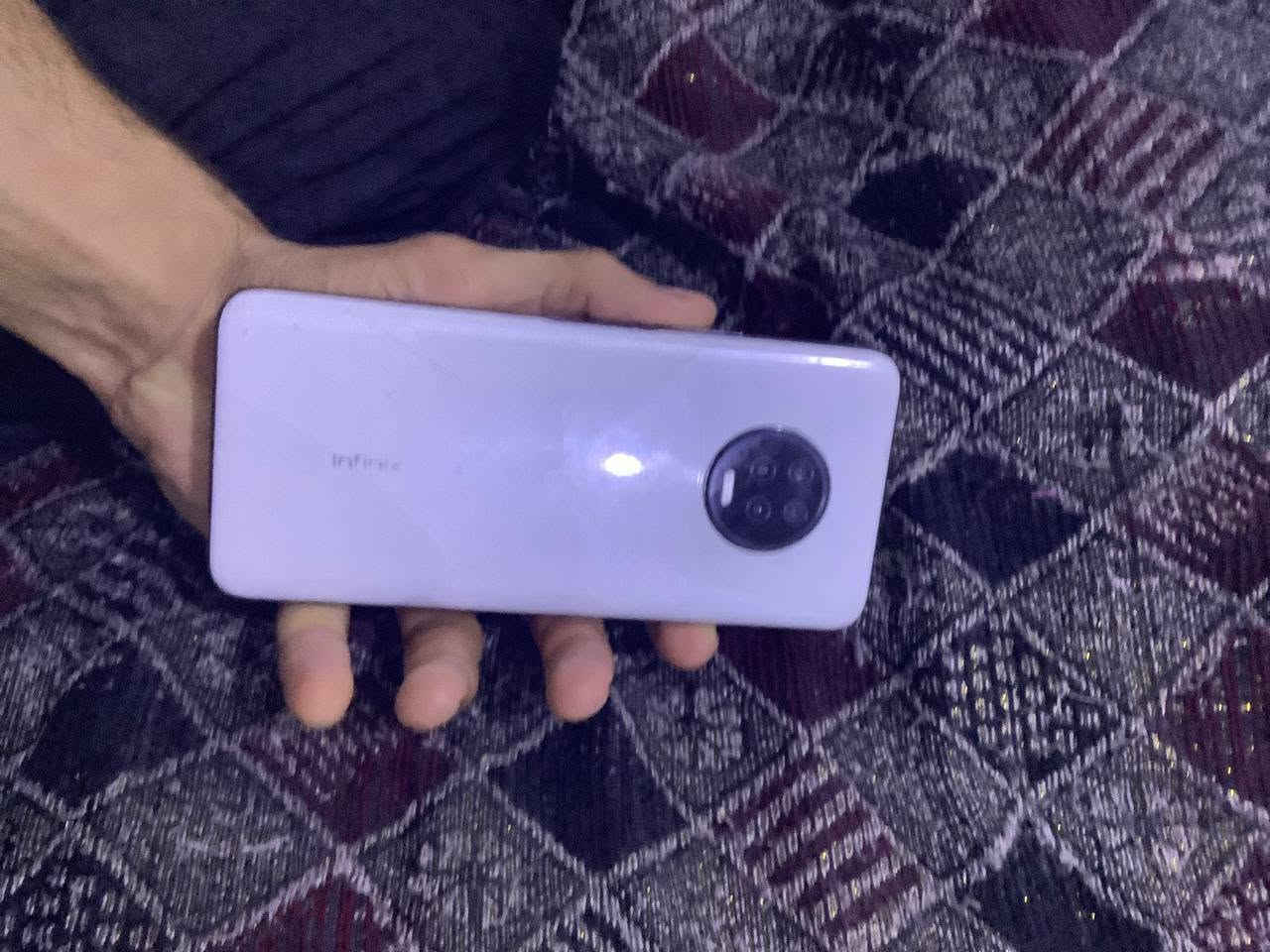 نوت 7 جهاز نضيف
ذاكره 128 
سيم صوت كامرات كله شرط شغال 
سعر 80
وتساب ***********

