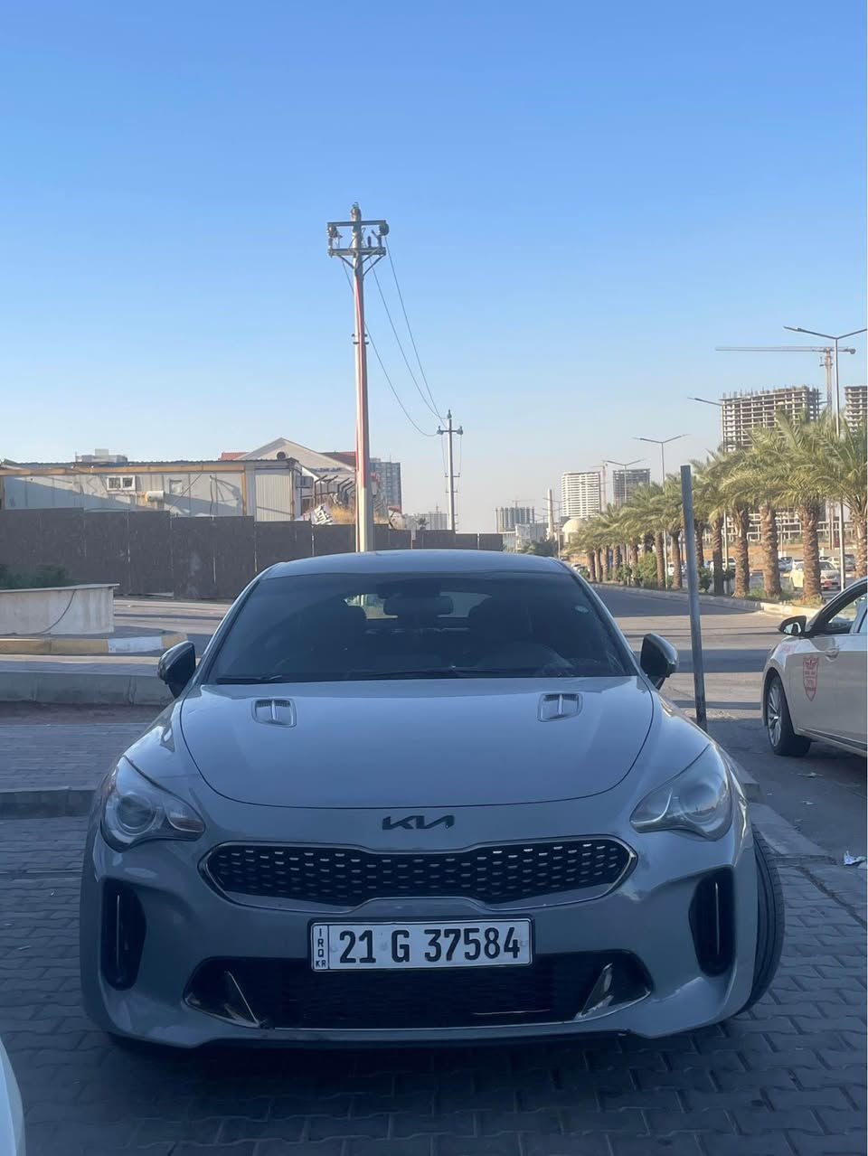کیا ستینگەر ٢٠٢١ GT line
سەیارەیەکی زۆر جوان و بێ کێشەیە
٤ بستۆنی تۆربۆیە يەعنی مەکینە ٢٠ تۆربۆ 
مەکینەی کراوەتەوە بەس بە شەرت
٥ پارچەی بۆیاخە بێ ناو گرتن و بێ ئێرباگ ٢ پارچەی دەعمە
٣ پارچە کلێرە
بۆ زانیاری زیاتر پەیوەندی بکەن
*********** أربيل, العراق
