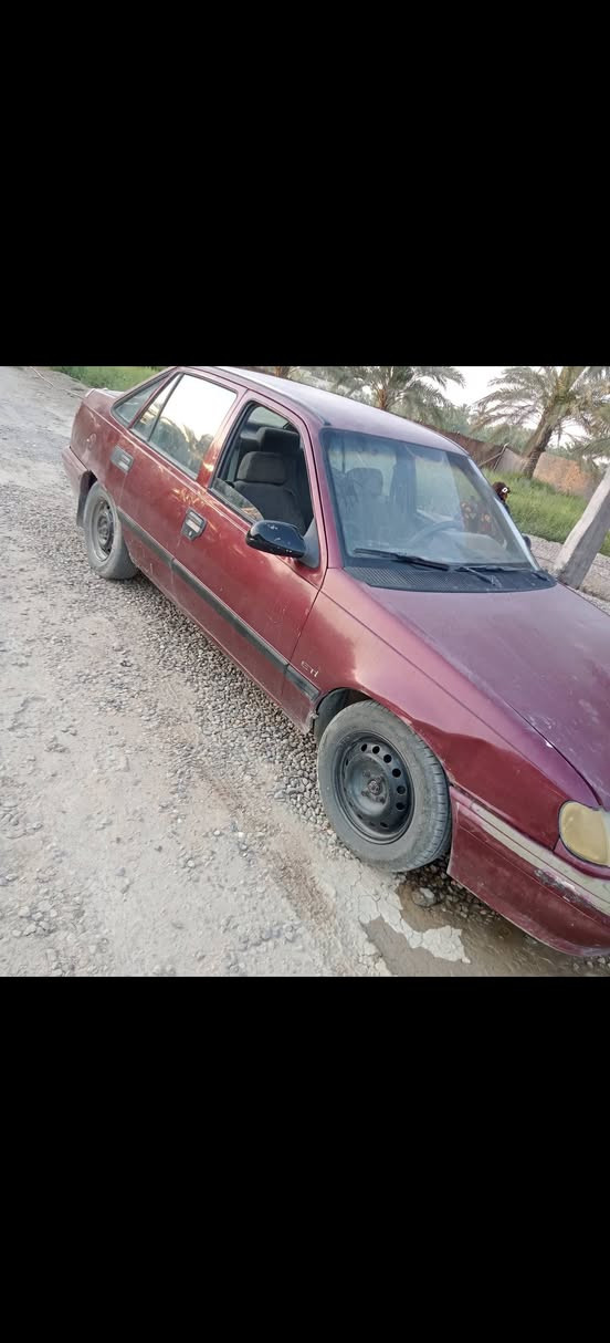 السلام عليكم سيارة دايو لمنز موديل 93 رقم بابل بسمي تحويل ثاني يوم السيارة شوفت عينك  سنويه ساقطه صرلهه سنه كير مكينه نضاف سعره 20$بيهه مجال    عنوان سياره بابل محاويل ***********
