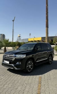 لاندكروزر GXR • ٢٠١٧ • رقم اربيل
