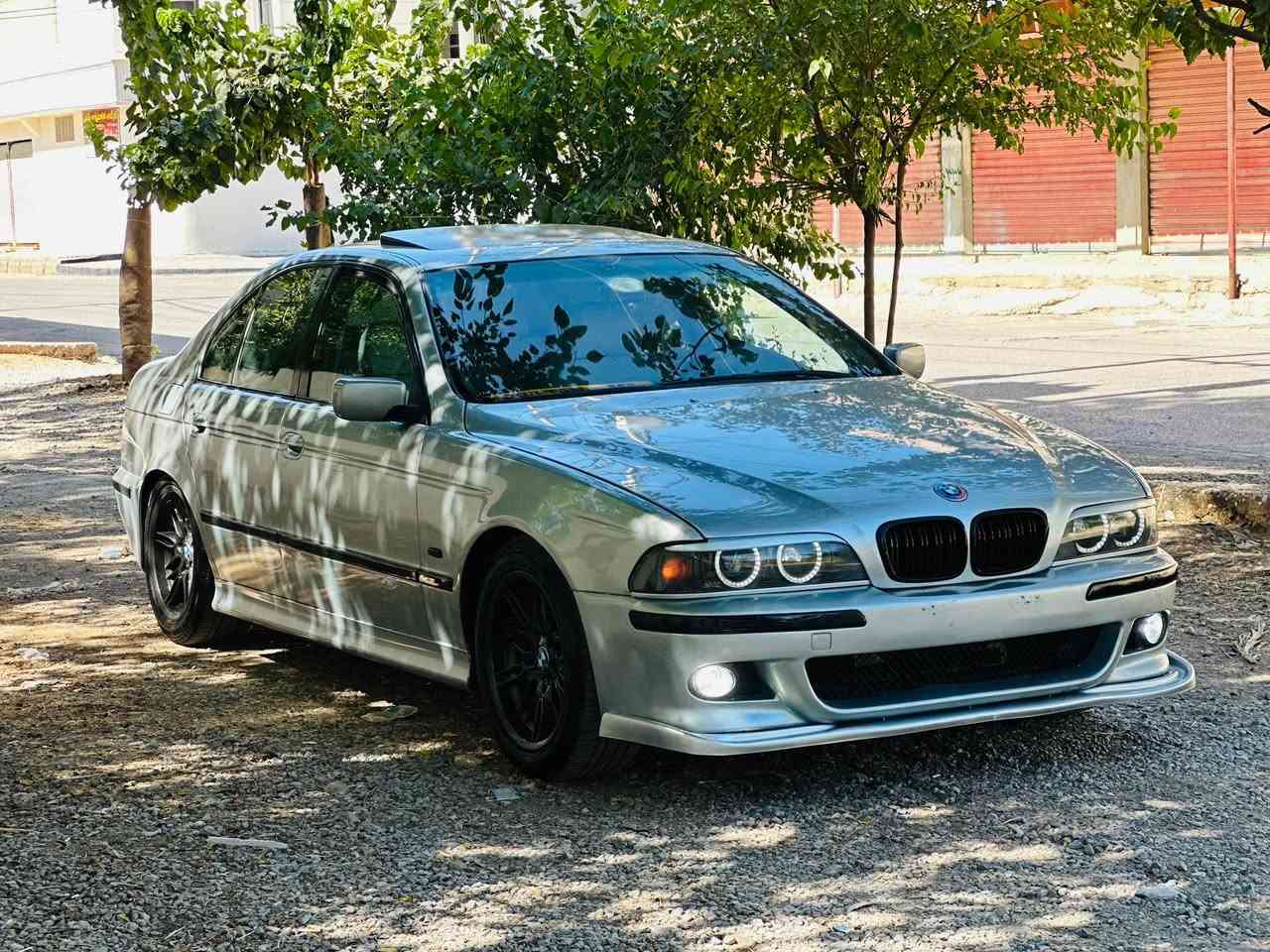 🦅BMW/1999/528Ai🦅
ماشاء الله له ماڵی هەموو لایەک
ئارم پلاستیک هەولێر ئاڕمو ئەوەلیات بەشەرت 
شتی جوان و راقی دانسقە لۆک لۆک 
دەحەمی پێشو دواوەی M لۆک 
تەبرید بەشەرت 🥶
گەرمی بەشەرت😰
سڵایت بەشەرت دەحمو لێدراو موسو بڕاوە بەشەرت گێچی بەنزینو ناو گێچی کامل ئیش دەکا بەشەرت هەزەی تازە بۆ کراوە لۆگۆی ئارمی پێوەیە بەگ لایت شکڵ لید لایت ناو ڕەش ساڵۆنسای تازە بۆ بەستراوە پانکە کارەبای بۆ بەستراوە ٢ سویچی بیلادی لەگەڵە بە کۆنتڕۆڵ جامو سڵایتی دادەخرێو دەکرێتەوە ABS بەشەرت 
کارەبای بەشەرت پێشو پشتی بەشەرت دەبلو دارو بەردی بەشەرت هەتا بڵیی نەرمو خؤشە /هەیکەلیکی هەتا بڵیی جوانو رێکی هەیە 
لایت ئاڵقەوکامل زینۆنو   /رەقەم ئسڵی/ گێرو مەکینە بەشەرتی ١٠٠ فیتەر  دوکەڵو بوخار بەشەرت/ 528Ai تاک دیجیتاڵ زۆر بەقوەتە تؤماتیک ٣گێر گێڕی حادیو سپۆرت مەزبوت ئؤفەری ژێر لاق مازبوت بەنزین زۆر کەم دەخوا /کامل سێرفز کراوە/پلاک نۆزڵ مەسفی فیت پەمپ ڕۆنی گێڕو مەکینەو ئەکسلی تازەیە ئیفرۆی مەزبوتە   کوشن جڵدی کرێمی زۆر جوانە شاشە ئایپادە /  ناوی لە دەرئ جوانترە 200,000حەقیقی ڕۆشتوە 
سەیارەکە پێویست بە وەسف ناکا 
دەحامی بۆ دەحامی بەشەرت لە رەسمەکان جوانتر نەبو هەقی رێگات حایدی من لە ماڵەکەی خۆم بئ منەتم 
هەمو شتێکم بە وازحی بۆ نوسیوی مشتەری تیل بکە لەخزمەت دام
بۆ زانیاری زیاتر *********** فایبەر 
وەتسئەپ
شوێن .رانیە رانية, السليمانية
