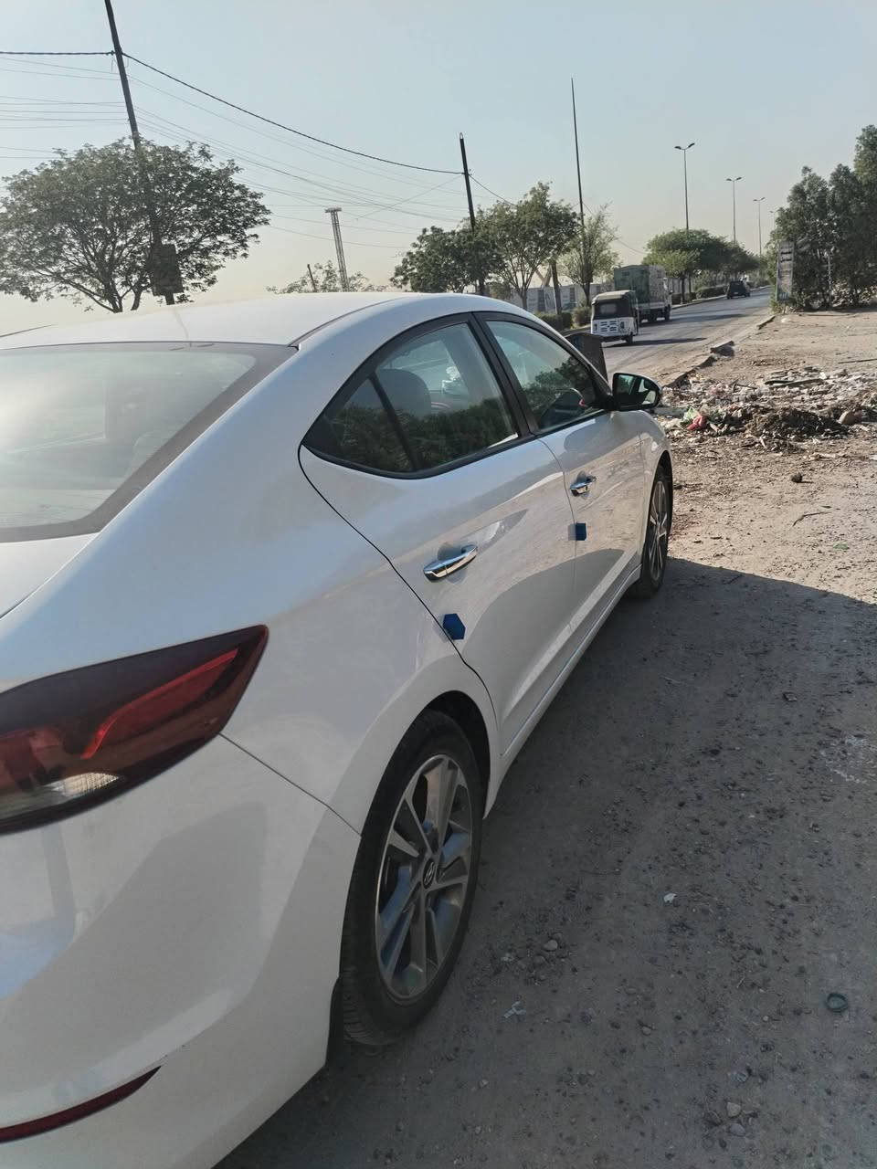 النترا للبيع موديل ٢٠١٩ السوبر فول السياره هزه وسنيه جدد بسمي ماشية ١٢٣ مكان تقاطع الدرويش مال السيديه *********** فول خليجي السعر ١٦٠ بيها مجال
