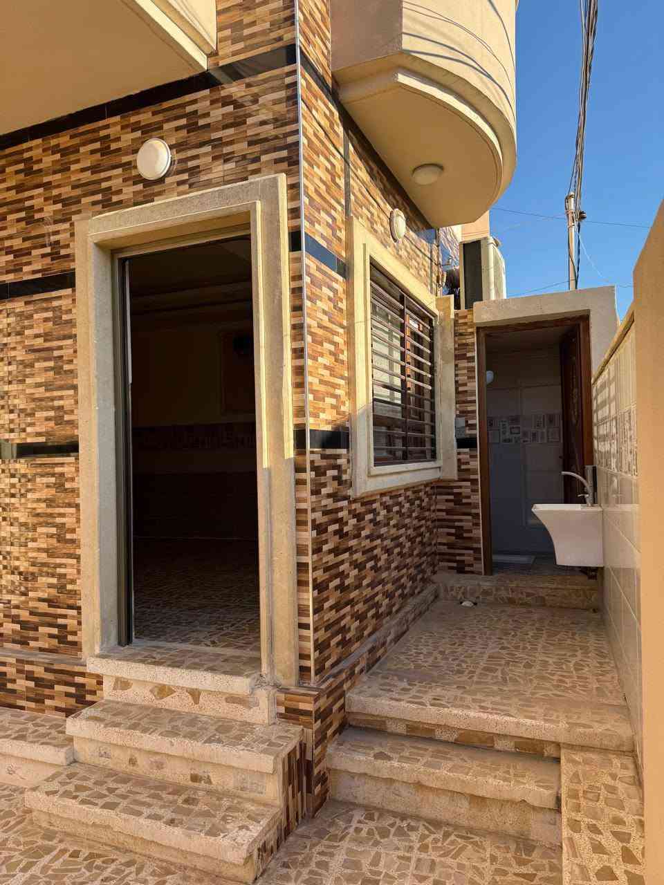جامع البشير ركن • ١٦٥م • واجهة ٨م