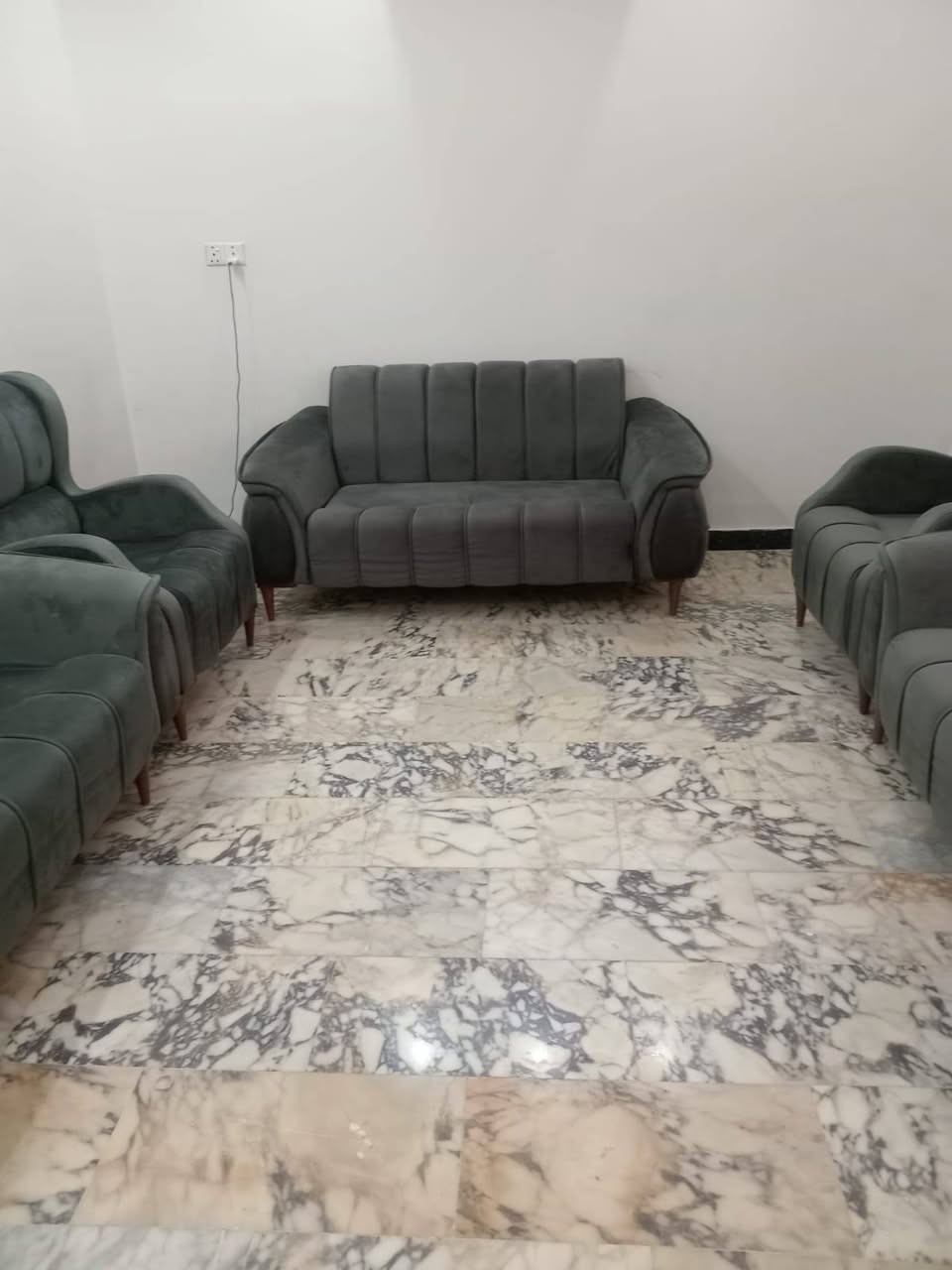 اجهزه للبيع مواد منزليه تخم 500 سعر طباخ 200 الاف *********** بغداد
