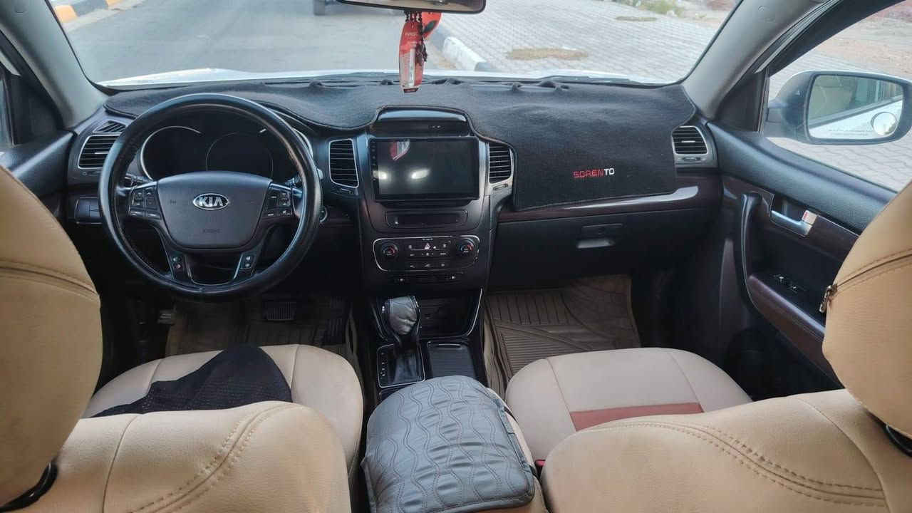 سلام عليكم نوع سياره سورنتو خليجي كويتي موديل 20015 سياره فول عده بنوراما سبعه راكب سته سلندر تلث قطعع تبريد كشنات جلد ميري شفط ويل خمسه كب حساست كامره كشنات كهرابائي كامره خلفيه سياره حداديه كير مكينه تخم تاير كفاله خير من الله سياره ربع قطع بدون دواخل سياره جديده معه الكلمه سياره ماشه 100 تحويل مباشر عنوان سياره كربلاء سعر سياره 143رقم الهاتف ‏‪ ‏‪***********
