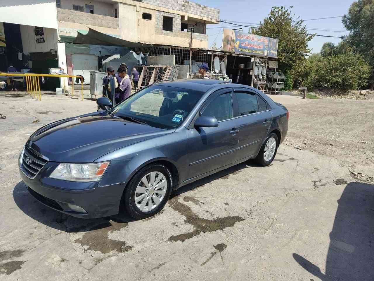 سوناتا موديل 9 امريكي حادث ربع بوند امامي وربع جاملغ سيارة جاهزة واحد على واحد استخدام شخصي محرك كير كهربائيات شرط غرفة جديدة 100/100 تبريد ثلج طخم تاير رقم نينوى اني الشرعي كابون بانزين 
الاستفسار على الرقم ***********

