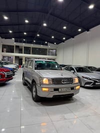 مونيكا GXR • ٢٠٠١ • بدون صبغ