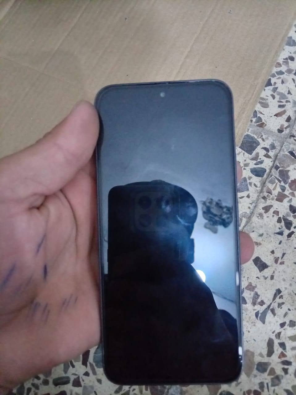 السلام عليكم شباب شخباركم انفكس هوت 60pro استعمال اسبوع كامل ملحقات قيم بما يرضي الله الشراي هاذه رقمي *********** 
او مراوس اب ايفون نضيف
