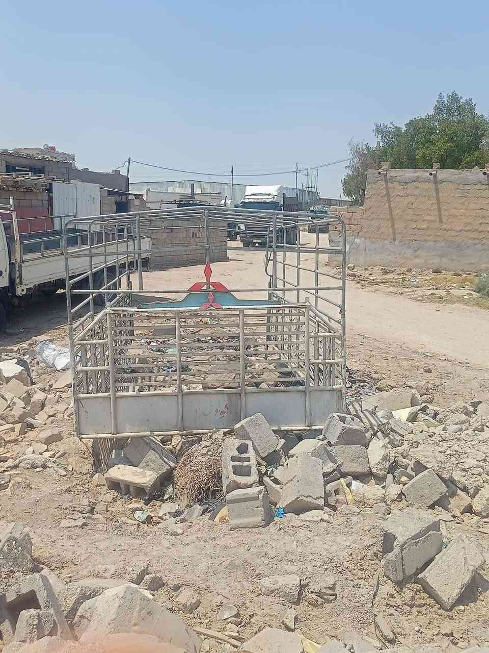 سلام عليكم محجراللبيع طول 4ونص مكان بصره سعر 750 وبي مجال للاستفسار ***********

