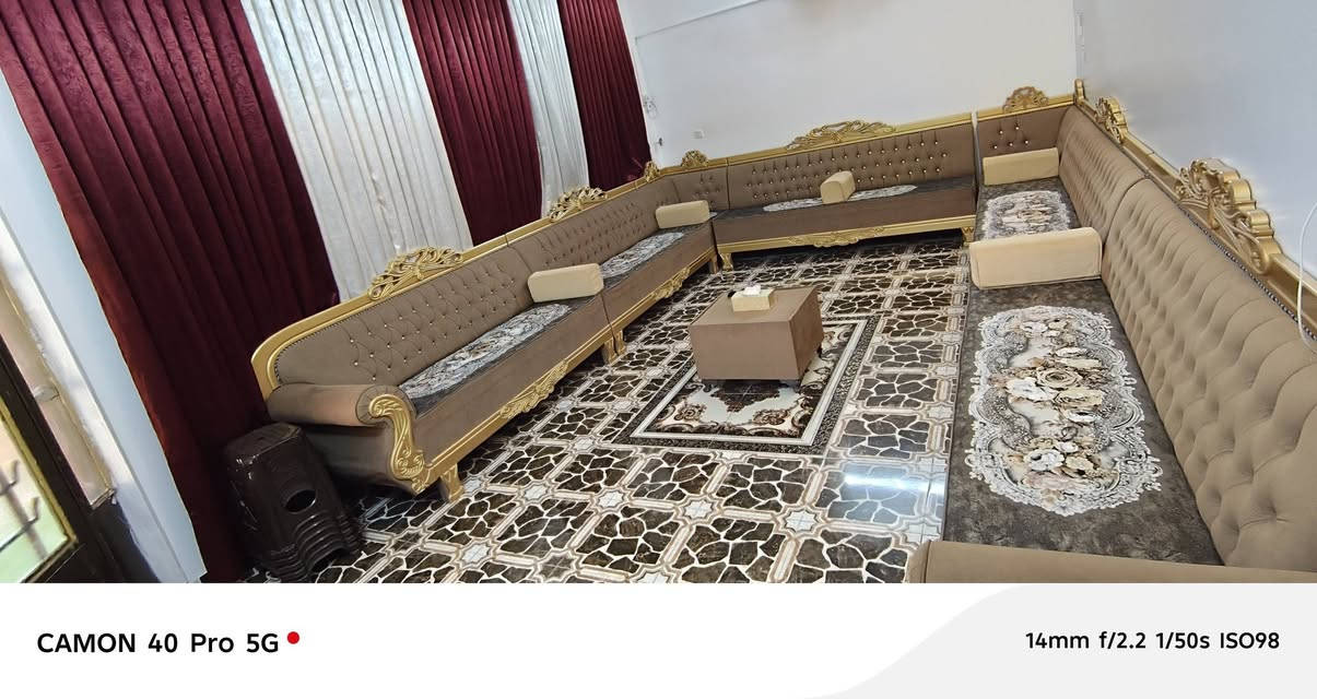 سلام عليكم 
#تخم_للبيع
تخم مستخدم شي قليل و كلش نظيف مثل ما موضح بالصوره التخم حطاطه مو  سوكي و خشبة تعبان
 الشغل حطاطه درجة أولى  السعر مليونين  و بي مجال
للاستفسار *********** او مراسلة على الخاص
