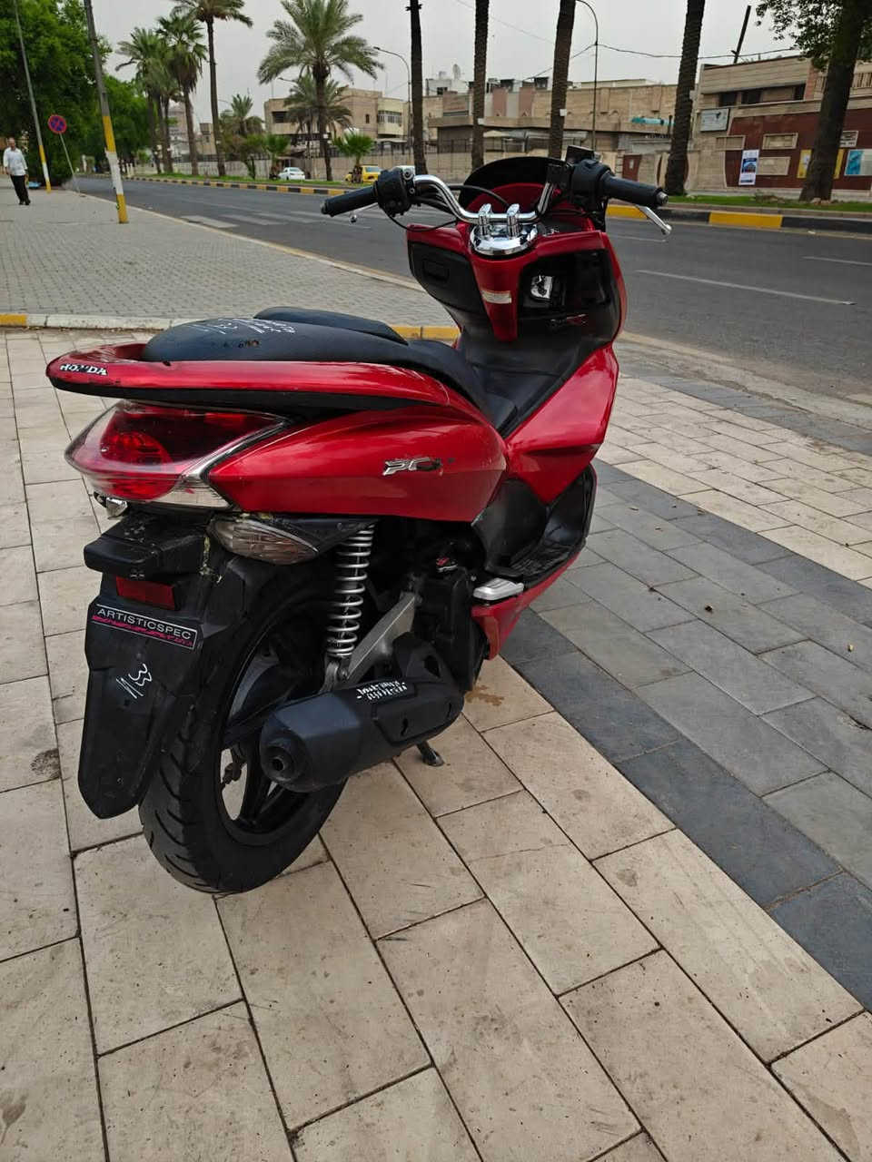 سلام عليكم....
دراجة (PSX)...(جيل الاول)  
🛵للبيع   مامتعوبه
دراجة شلعه معدل كهربائيات كلهه شغاله 
دراجة جديده  بلادية
أي نقص مابيهة دراجه مكفوله كفاله عامه بشرط علفحص اذا برغي مفتوح ترجع دراجة مال جناي 
جيب فيتر وتعال افحص مستعجل على بيعتهه السعر مليون و250
العنوان بغداد  الكرخ  الاستفسار الاتصال على الرقم 📞***********
