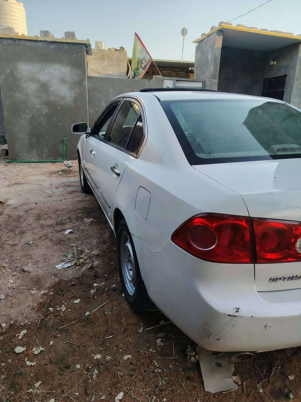 اوبتما وارد امريكي
فول مواصفات مكينه 2400 
تبريد ثلج
شاشه وكامره
رقم وهزه جديده تحويل ثاني يوم
بيه رشات صبغ ابيع عام اكفله من كلبه ومن كص ومن عيب شرعي السعر 75$
الاتصال ***********
