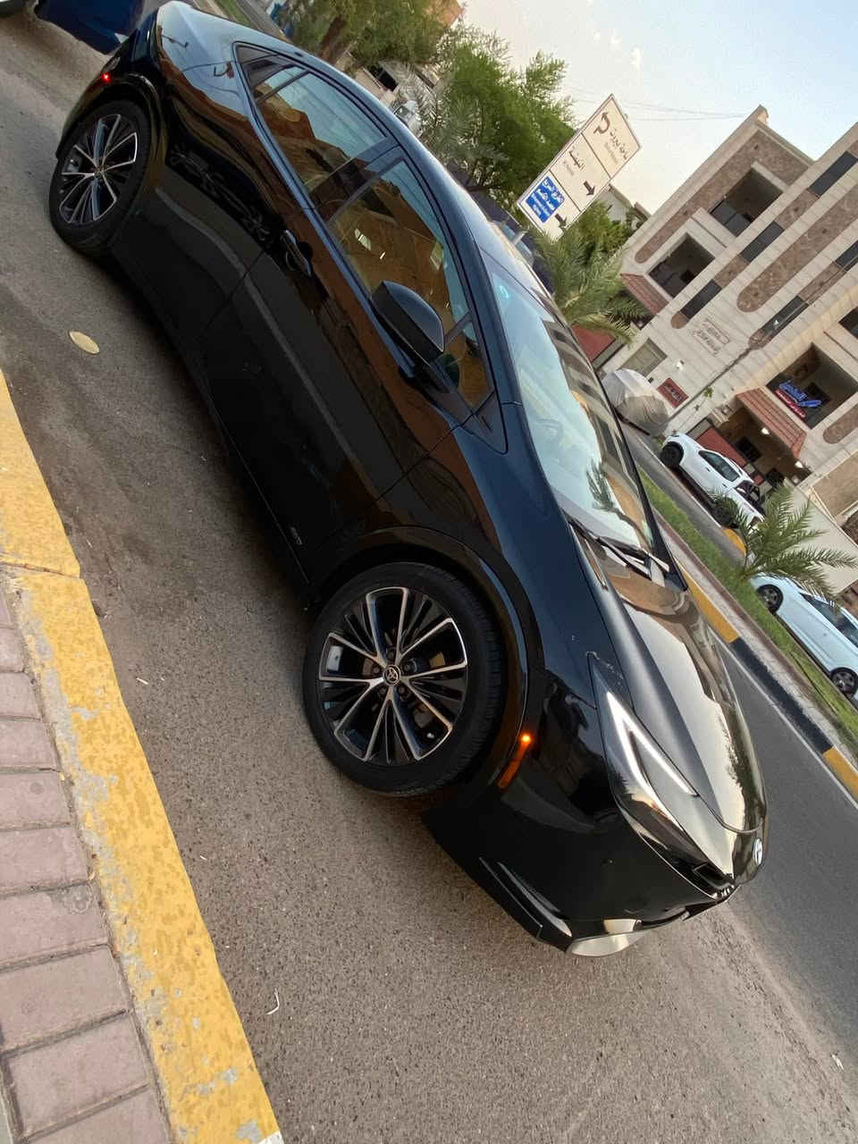 بريوس موديل ٢٠٢٣ وارد امريكي. مرقم بغداد بدون ايرباك فول مواصفات ما عده الفتحه XLE  جاهزه السياره اي نقص مابيها  بدون دواخل  قطعه وحده صبغ  السعر ١٥٥٠٠$  موجود بغداد شارع فلسطين للأستفسار ***********
