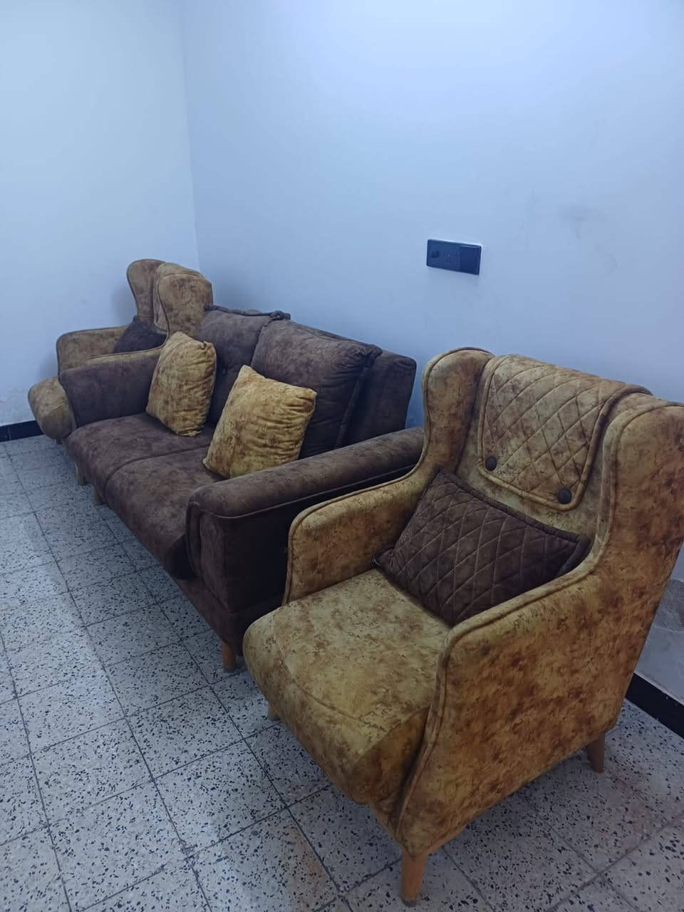 تركي عنوان بغدادمدينه الصدر ***********
