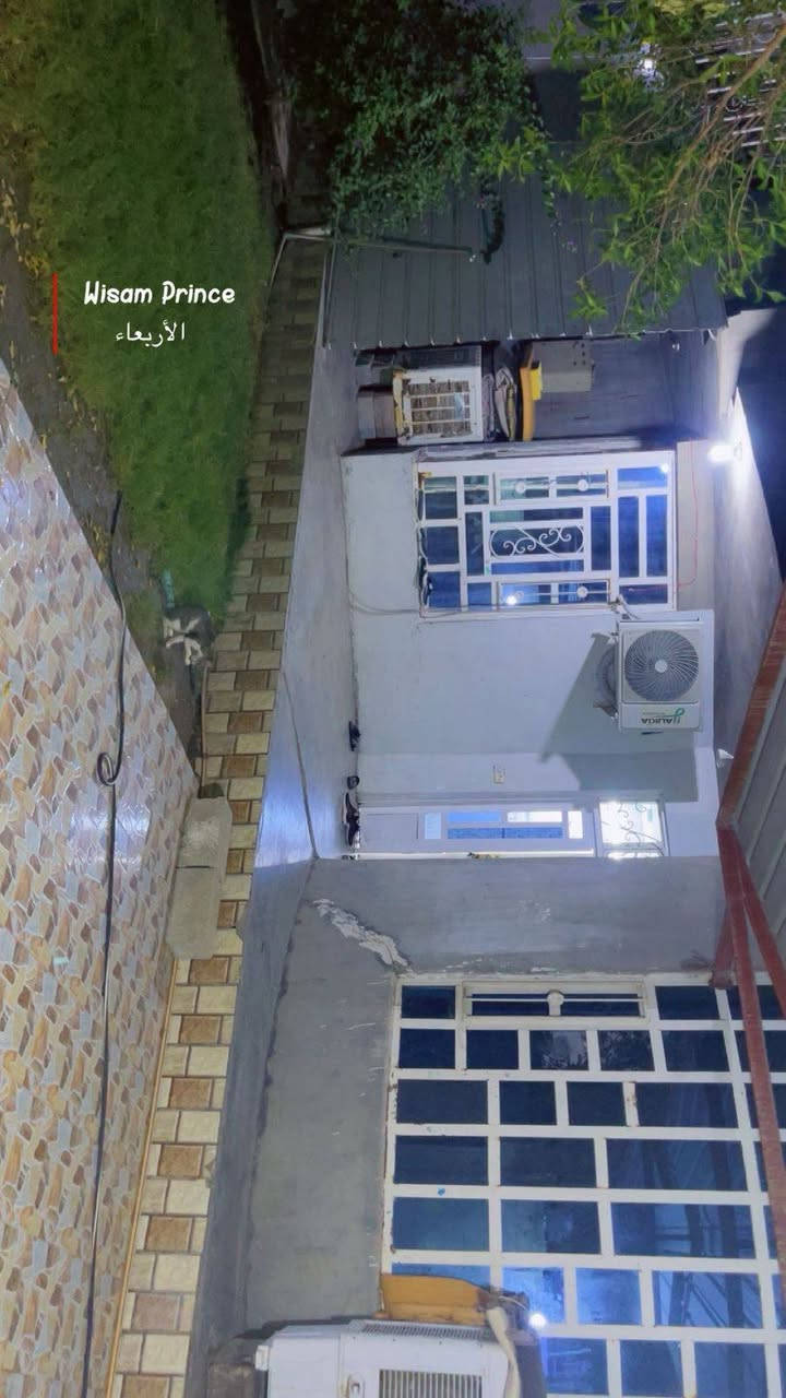 السلام عليكم 
يوجد لدينا البيت طابق واحد البيع منطقة بالصوفية قرب محطه كهرباء 
مساحه 235
طابو زراعي لسند ٢٥تحويل مباشر 
عرض شارع 20
سعره 45

للمزيد من التفاصيل يمكنكم زيارة مكتبناا مكتب العين العقار ع شارع 40 مدخل الصوفيه الثانية 

او الاتصال على الارقام التاليه 

***********
***********
***********

نص مكتوب في الصور:
- Wisam Prince الأربعاء
- Wisam Prince
- الثلاثاء
- الأربعاء