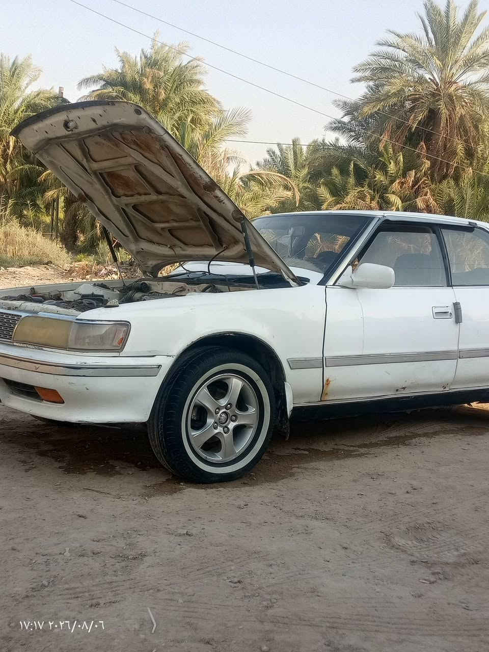 سيارة شيزر  موديل 1992/باسمي السعر 34 وبيهه مجال رقم دولي اتصال على الرقم ***********
