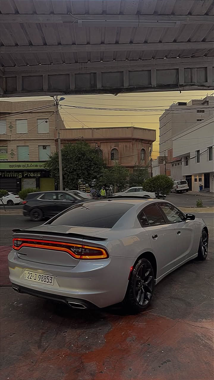 تشارجر SXT • ٢٠٢٢ • ماشي ٤٥ ألف
